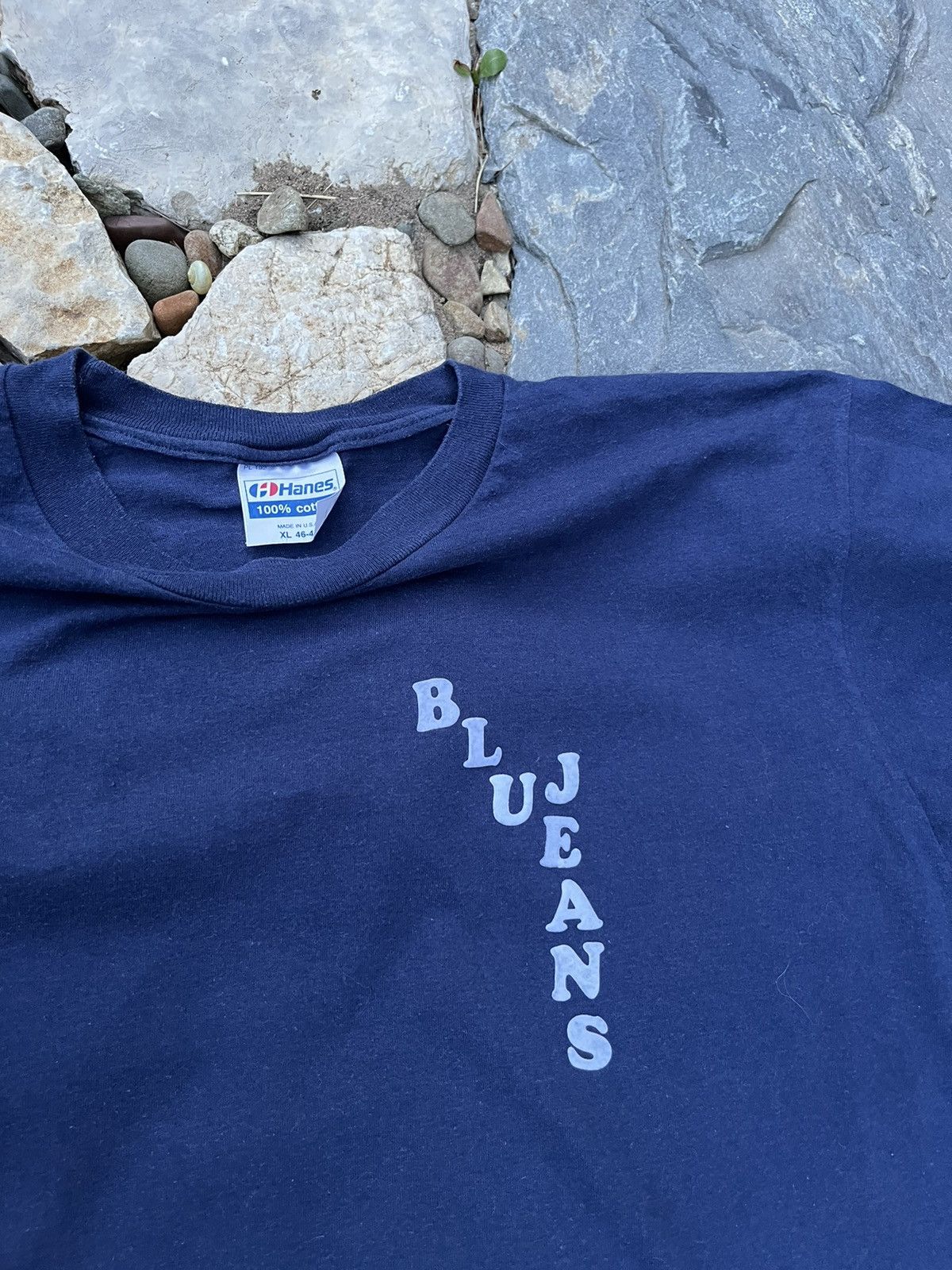 Hanes × Vintage Hanes 90s navy cotton basic tee t-shirt connected blue jeans Size US L / EU 52-54 / 3 - 15 Thumbnail