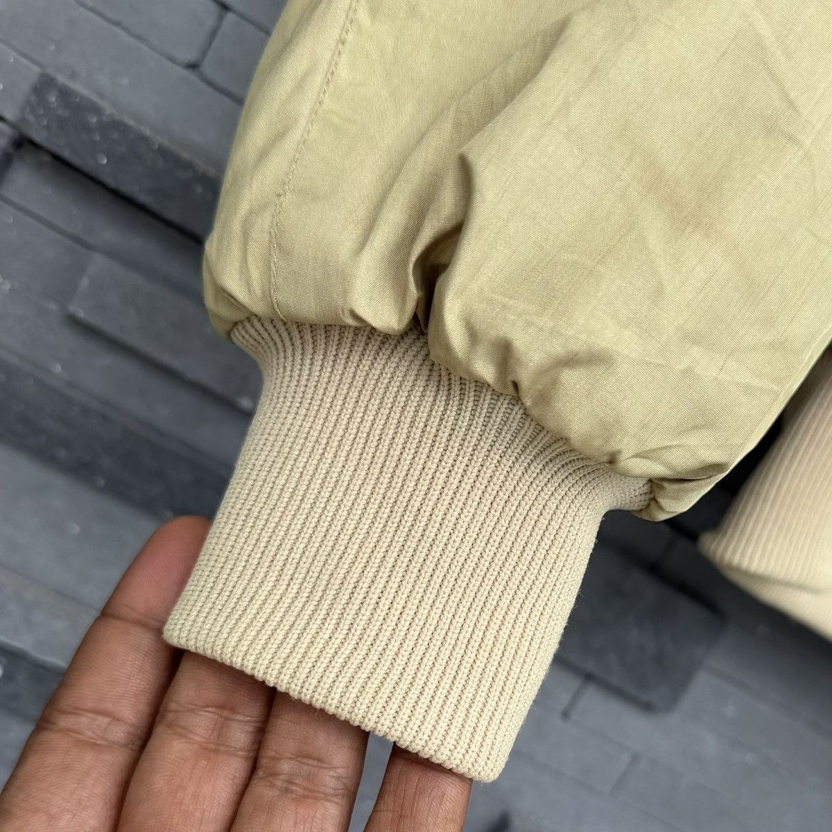 The North Face Vintage The North Face GoreTex Jacket Talon Zip Beige Bomber Size US M / EU 48-50 / 2 - 18 Thumbnail
