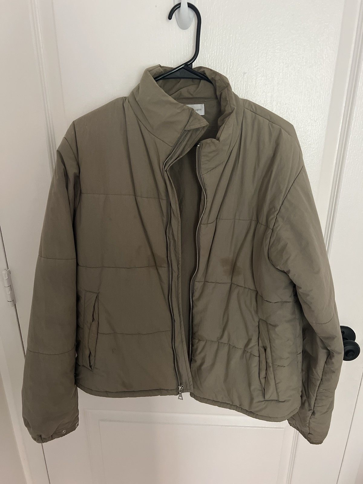 John Elliott John Elliott Puffer Size US M / EU 48-50 / 2 - 1 Thumbnail