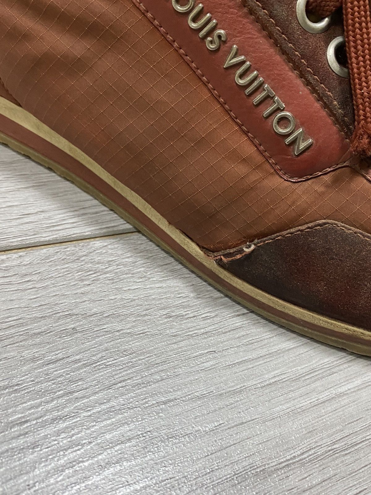 Vintage Louis Vuitton vintage suede sneakers boots Size US 8.5 / EU 41-42 - 13 Thumbnail