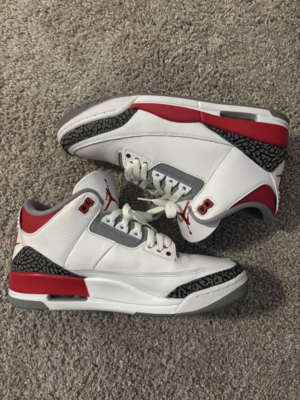 Jordan Brand Fire Red 3 Size US 10 / EU 43 - 3 Thumbnail