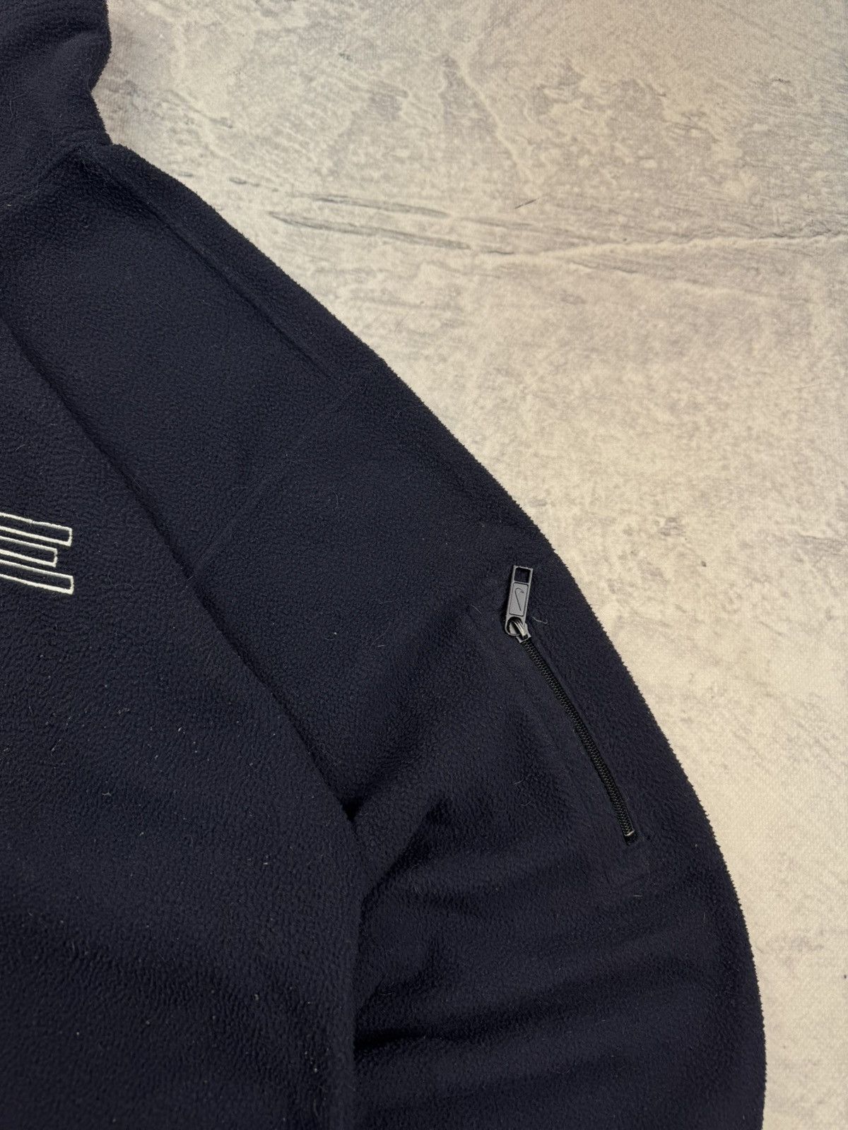 Nike × Vintage NIKE TEDDY FLEECE VINTAGE CENTER OVERSIZE BOXY SWEATSHIRT Size US S / EU 44-46 / 1 - 6 Thumbnail