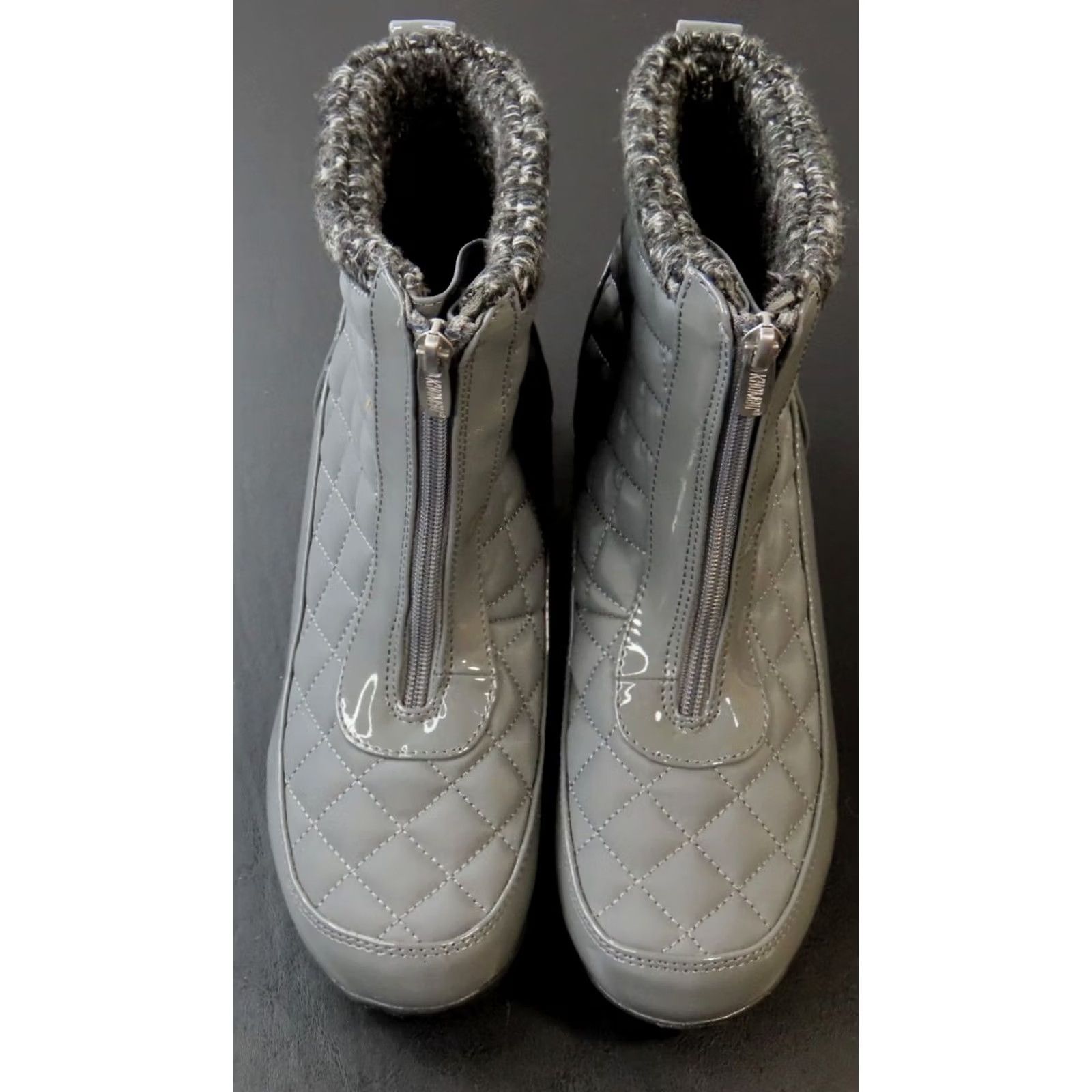Vintage Khombu Waterproof Quilted Front-Zip Insulated Winter Boots Megan Gray 9W Women Boots Gray 9W Waterproof Quilted Ankle Boot Women Megan? Size US 9 / IT 39 - 5 Thumbnail