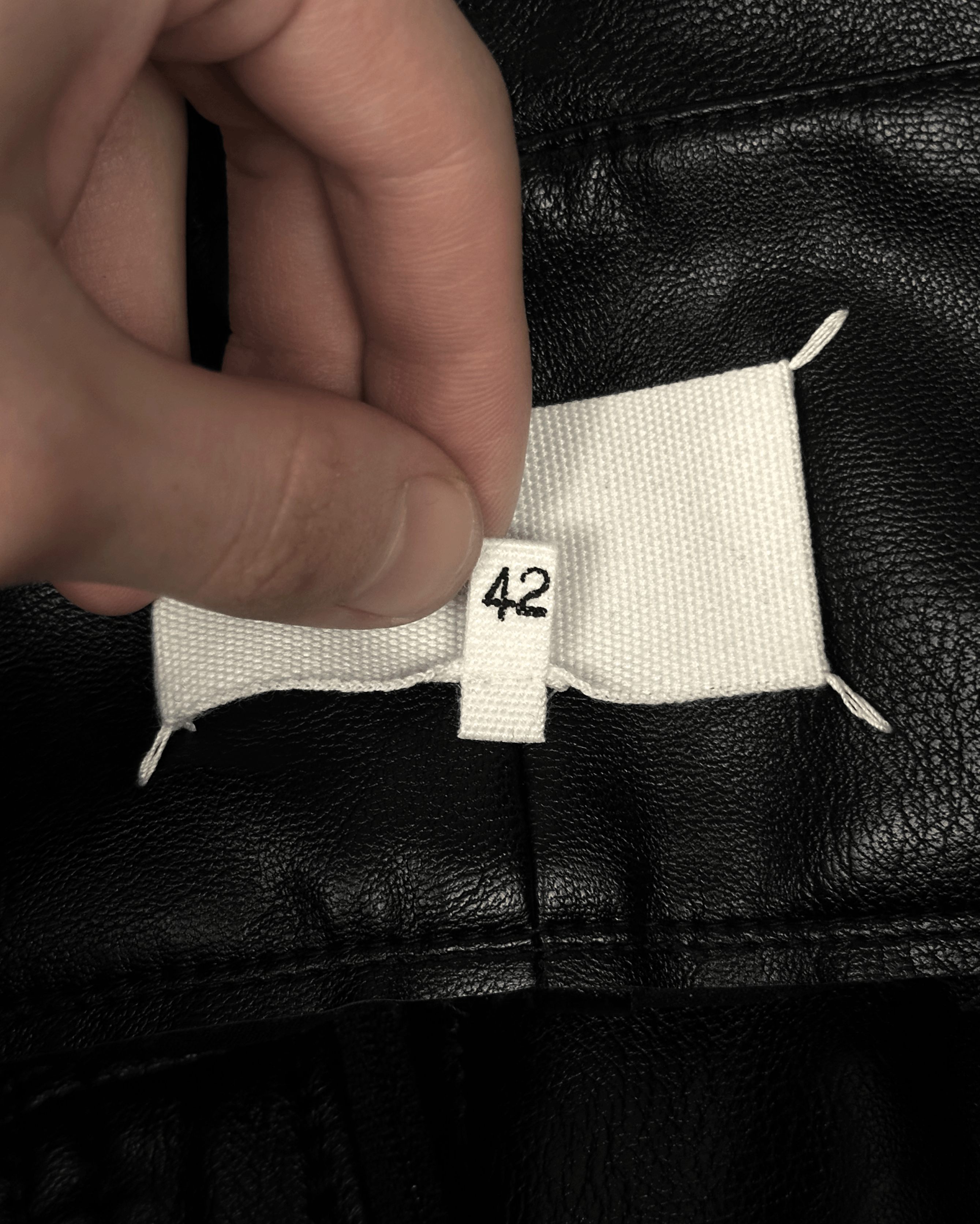 Maison Margiela Maison Margiela Blank Tag Leather Pants Size US 26 / EU 42 - 11 Thumbnail