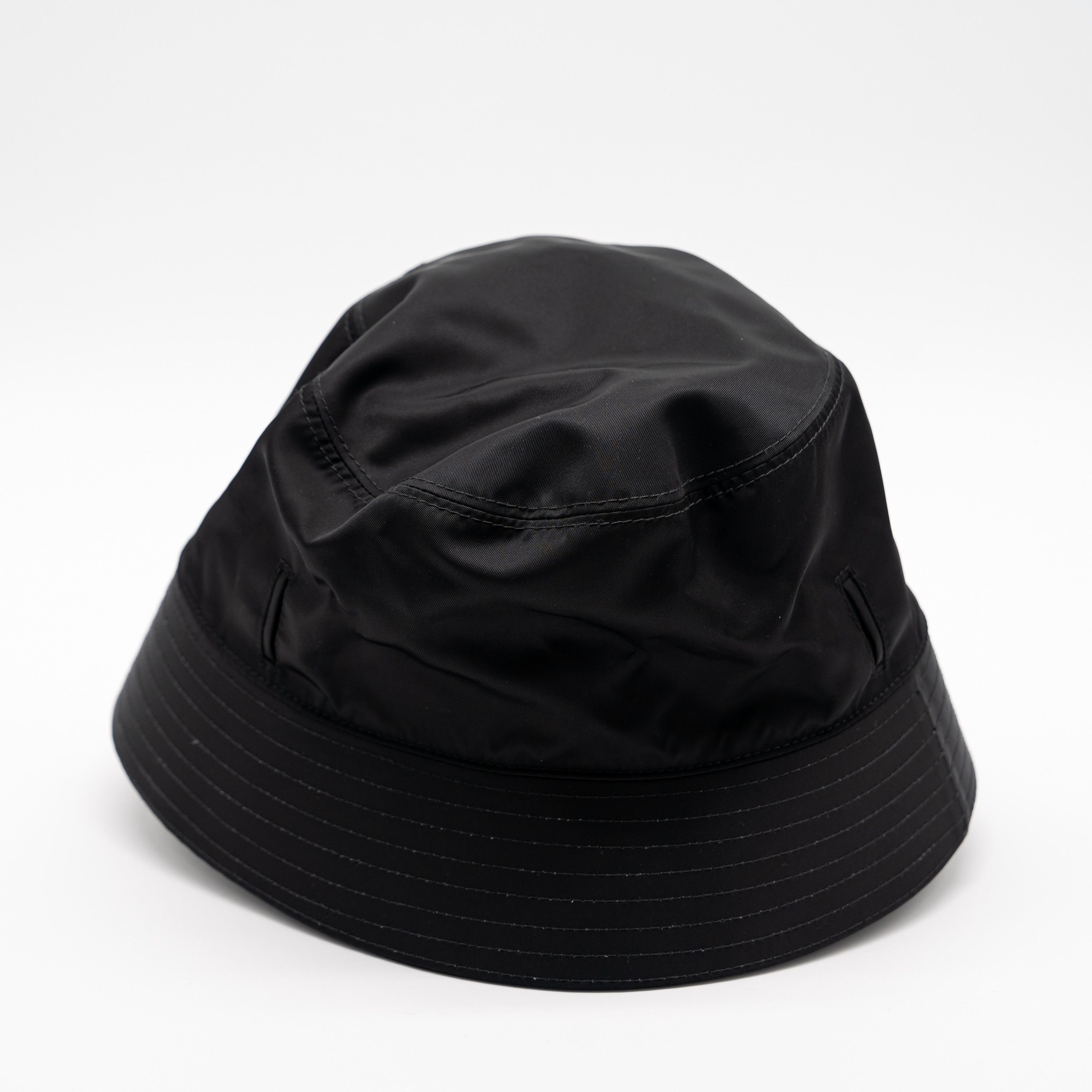 Prada XL Prada Re-Nylon Bucket Hat Black with Pouch Pocket Size ONE SIZE - 2 Thumbnail