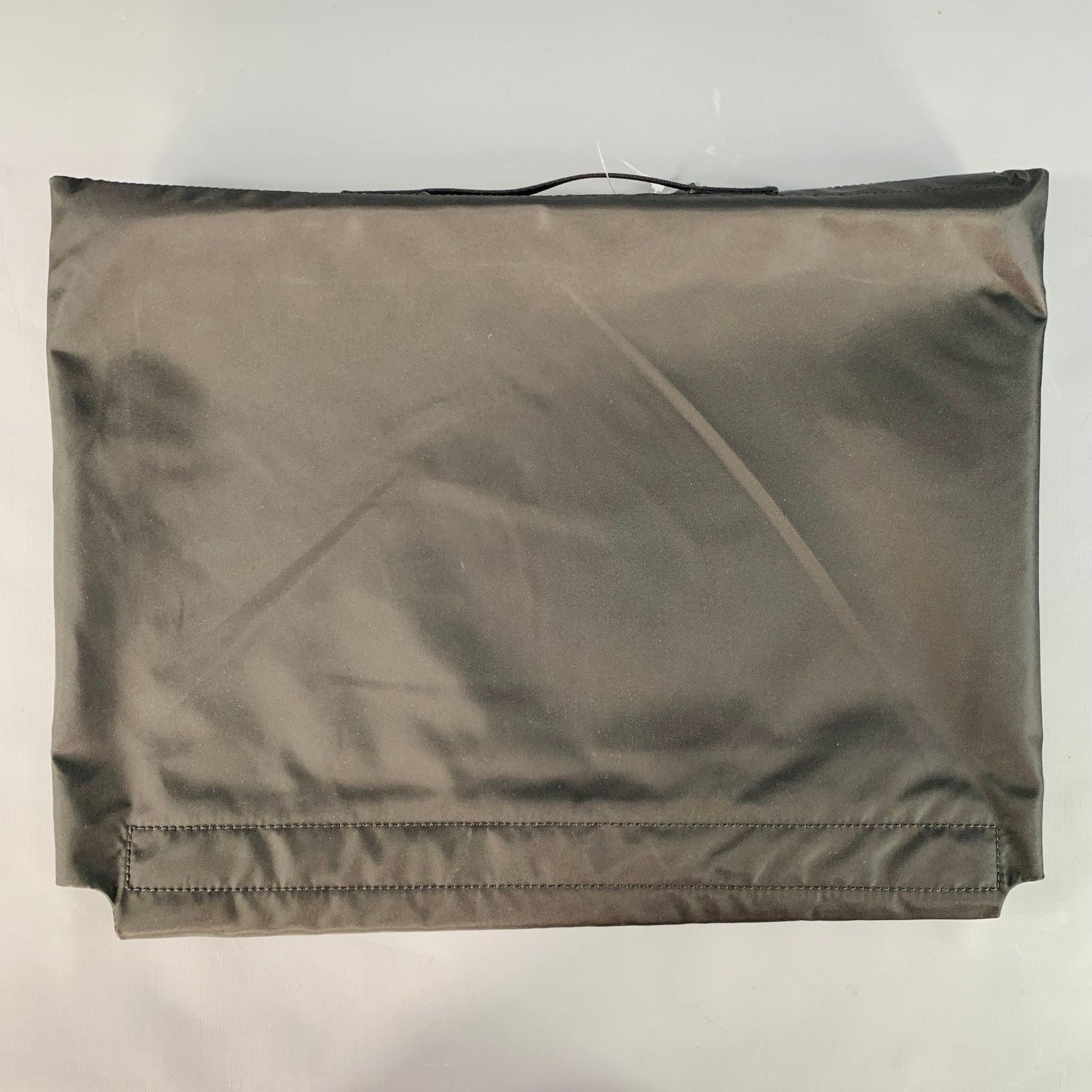 Tumi TUMI Black Nylon Packable Hook Loop Garment Bag Size ONE SIZE - 2 Thumbnail