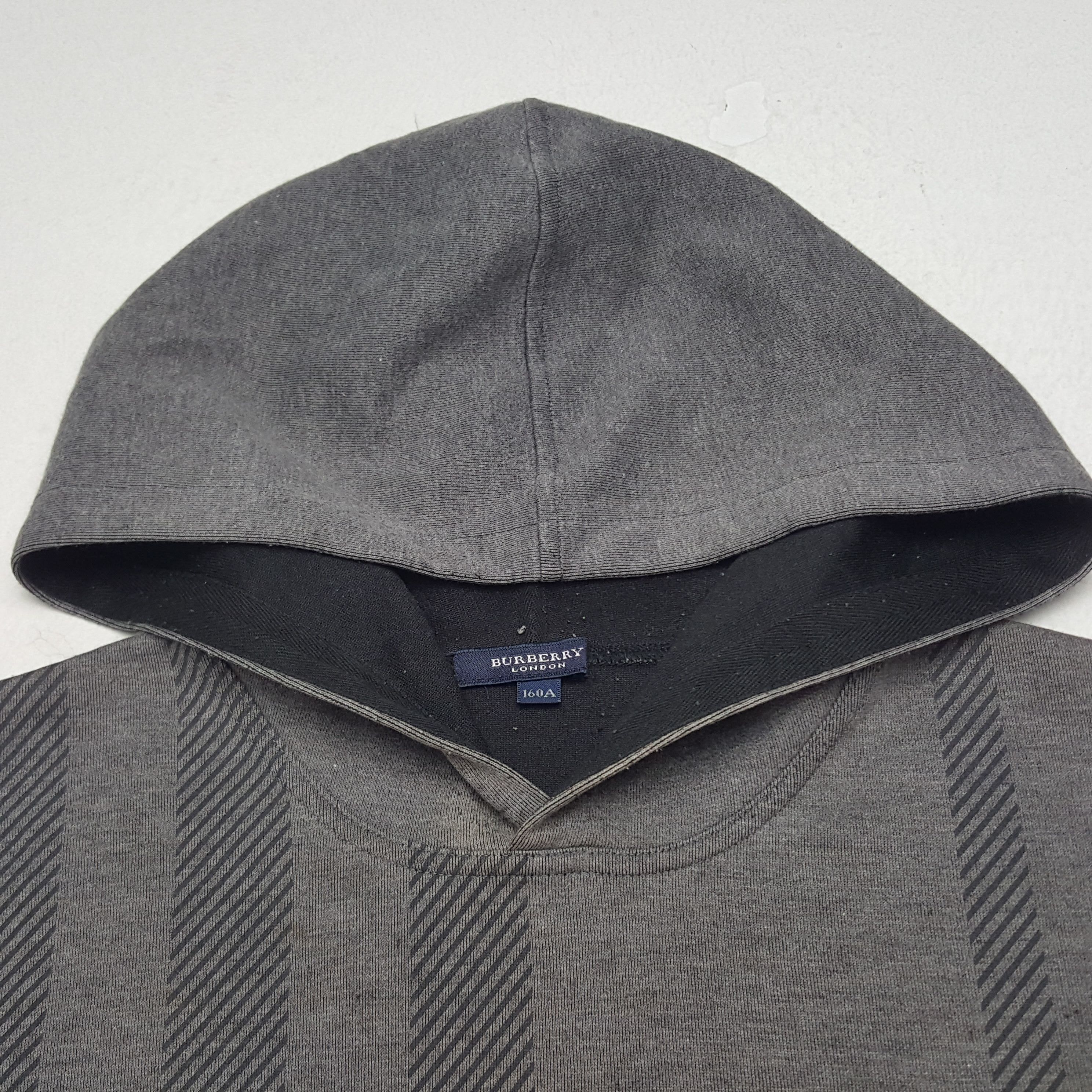 Burberry × Vintage Vintage Burberry London Nova Check Designer Hoodies Size US S / EU 44-46 / 1 - 5 Thumbnail