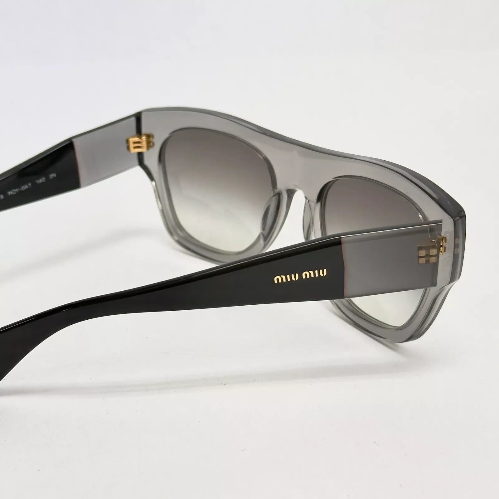 Miu Miu MIU MIU 05P ECLAT Chunky Rectangle Sunglasses MU05PS 05PS Size ONE SIZE - 3 Thumbnail