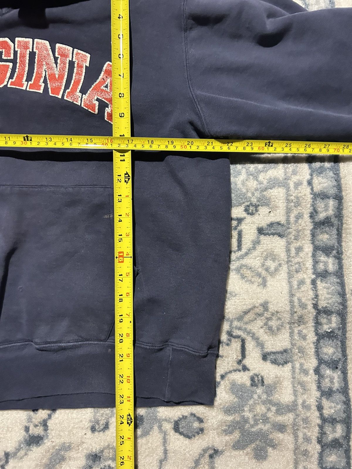 Champion Vintage 90’s Reverse Weave UVA Sweatshirt hoodie mens medium Size US M / EU 48-50 / 2 - 3 Thumbnail