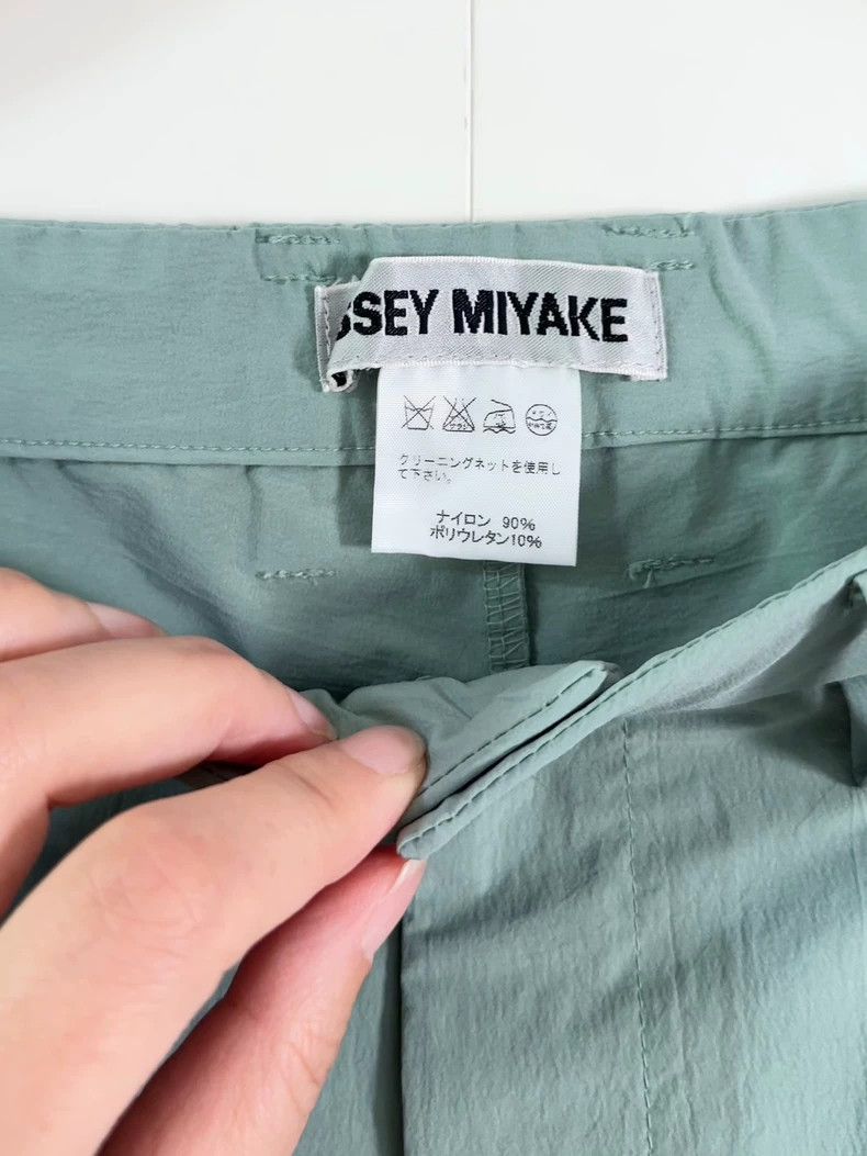 Issey Miyake issey miyake size:m Straight-leg quick-drying pants 2505-N Size 31" - 3 Thumbnail
