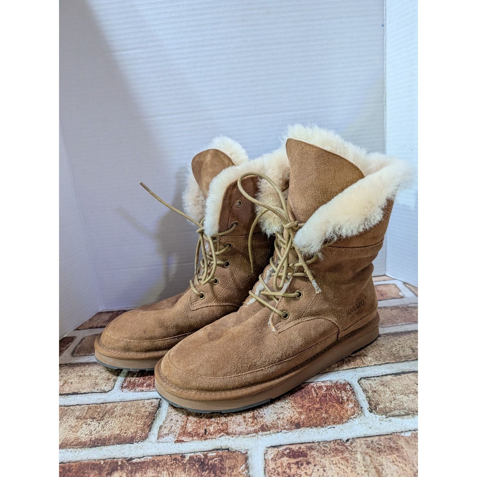 Other AU&MU Shearling & Suede Mid-Calf Lace-up Boots AUMU Sz 8 Size US 8 / IT 38 - 9 Thumbnail