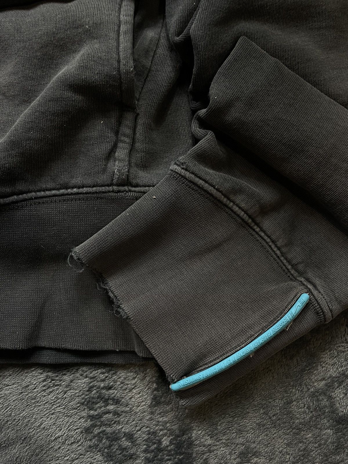 Nike 🏴‍☠️ NIKE RETRO SUN FADED DISTRESSED SWOOSH BIG LOGO HOODIE Size US M / EU 48-50 / 2 - 4 Thumbnail
