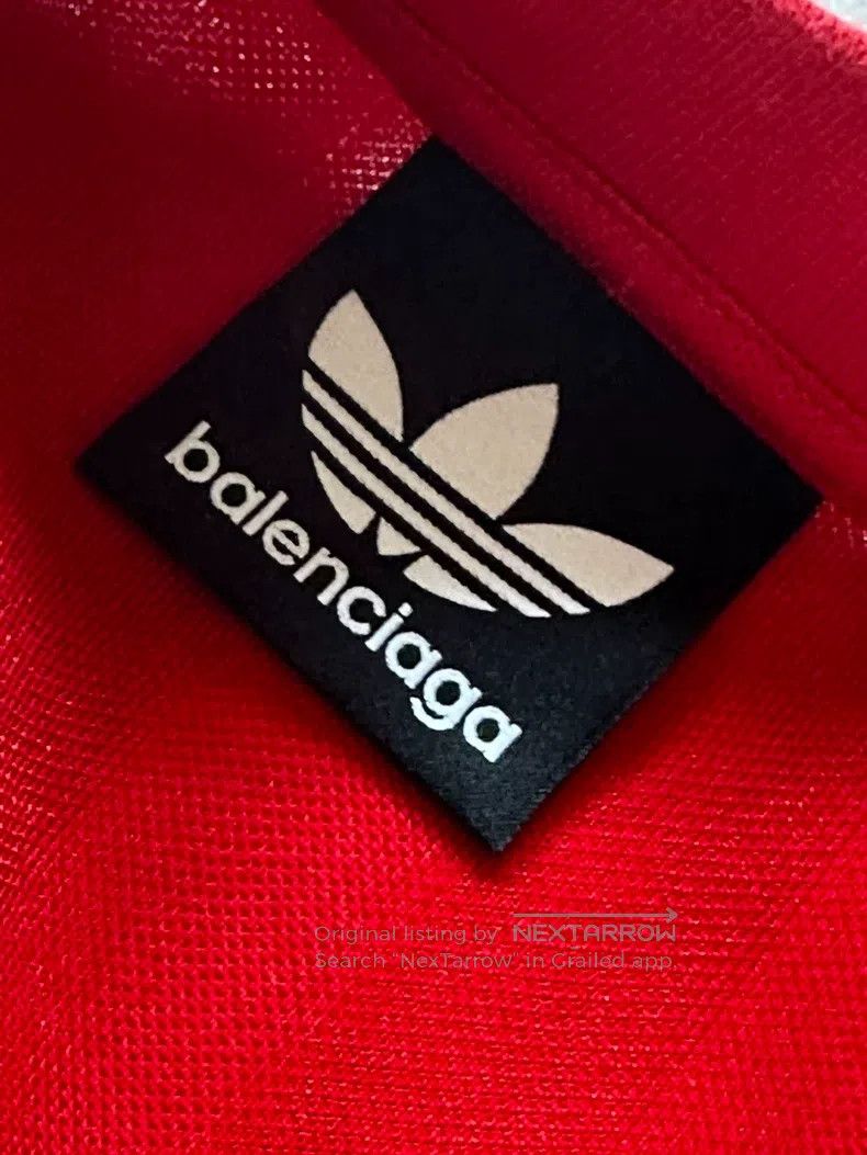 Balenciaga Balenciaga Manchester United Jersey Size US S / EU 44-46 / 1 - 2 Thumbnail