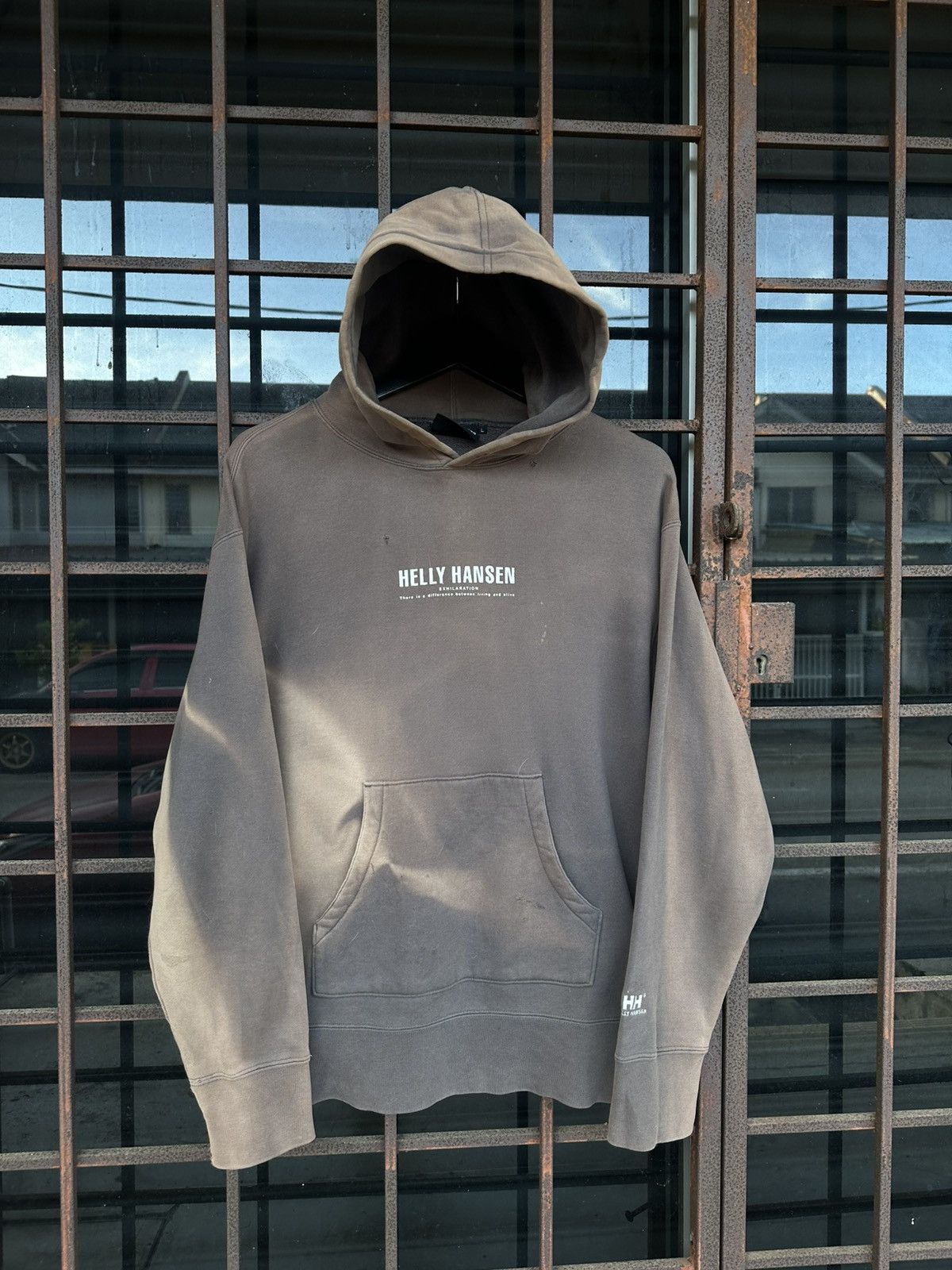 Helly Hansen Helly Hansen TRHASHED Faded Hoodie Size US L / EU 52-54 / 3 - 3 Thumbnail
