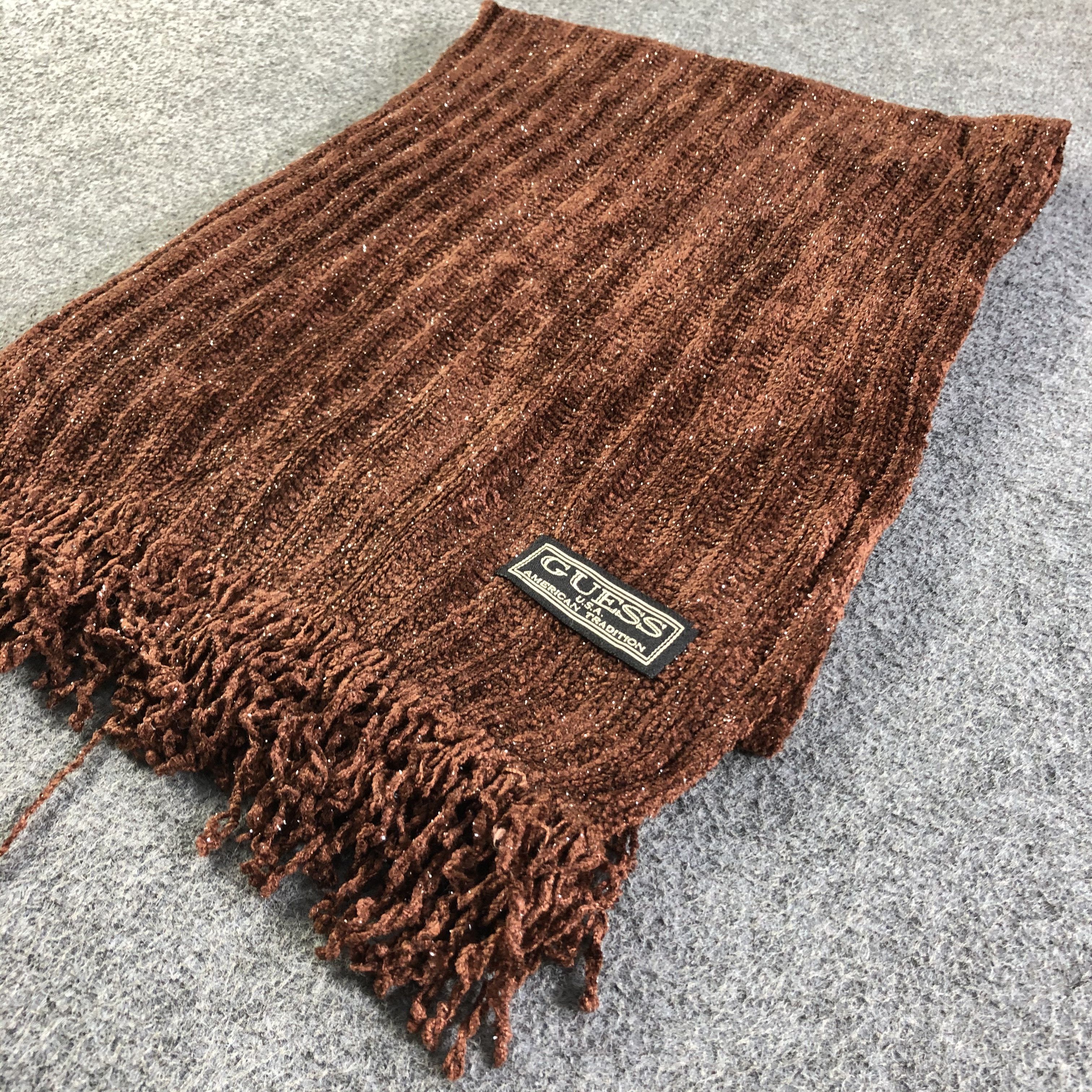Guess Guess Scarf / Muffler / Neckwear P150 Size ONE SIZE - 3 Thumbnail