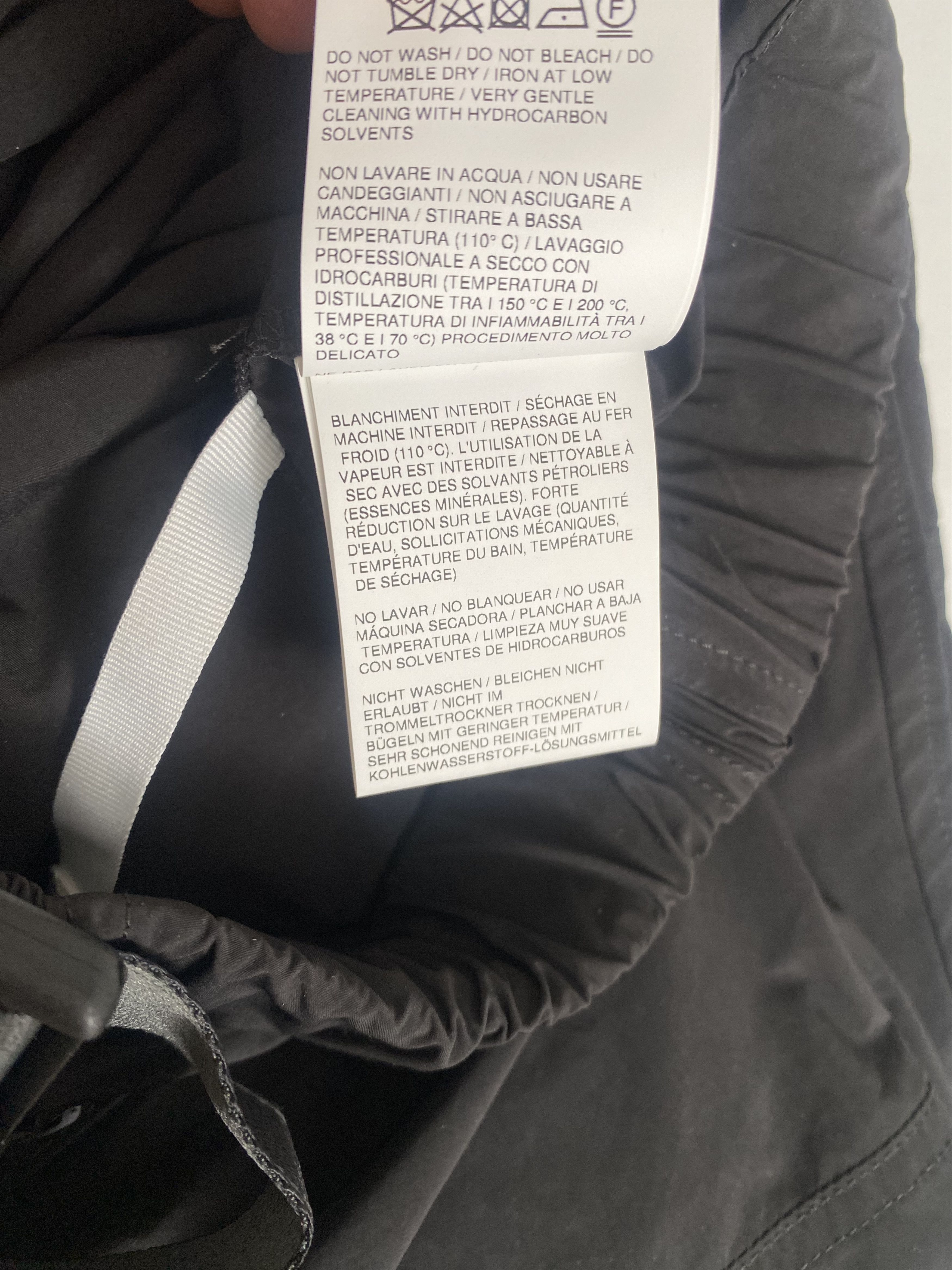 Off-White Off-White Nylon Pante Size US 32 / EU 48 - 9 Thumbnail