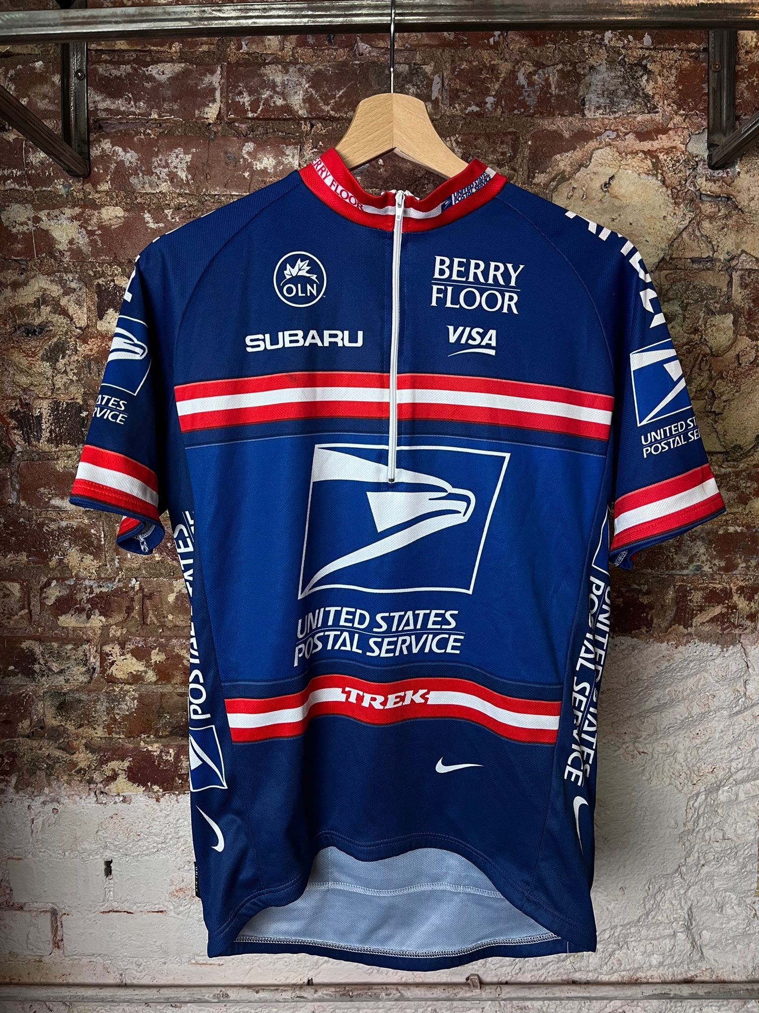 image of Vintage 2004 Nike X Usps Lance Armstrong Team Jersey, Men's (Size Medium)