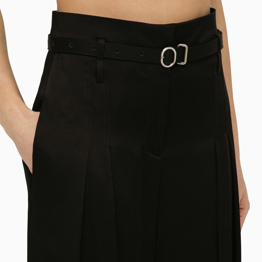 o1d2blof0824 Trousers With Belt in Black