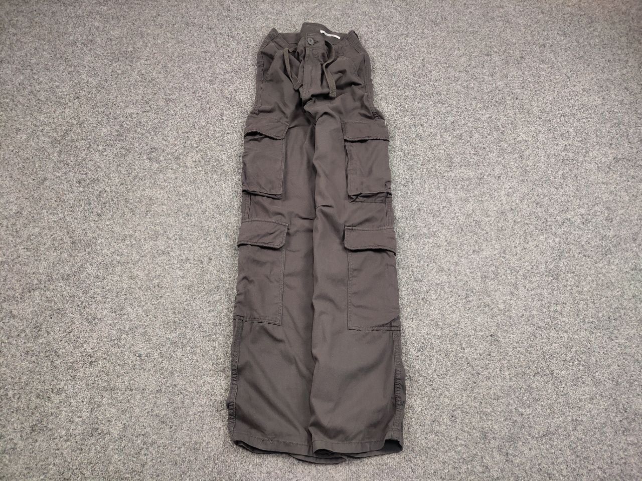 Japanese Brand Vintage Japan Style Y2K Straight Multicargo Gray Baggy Pants Size US 32 / EU 48 - 2 Thumbnail