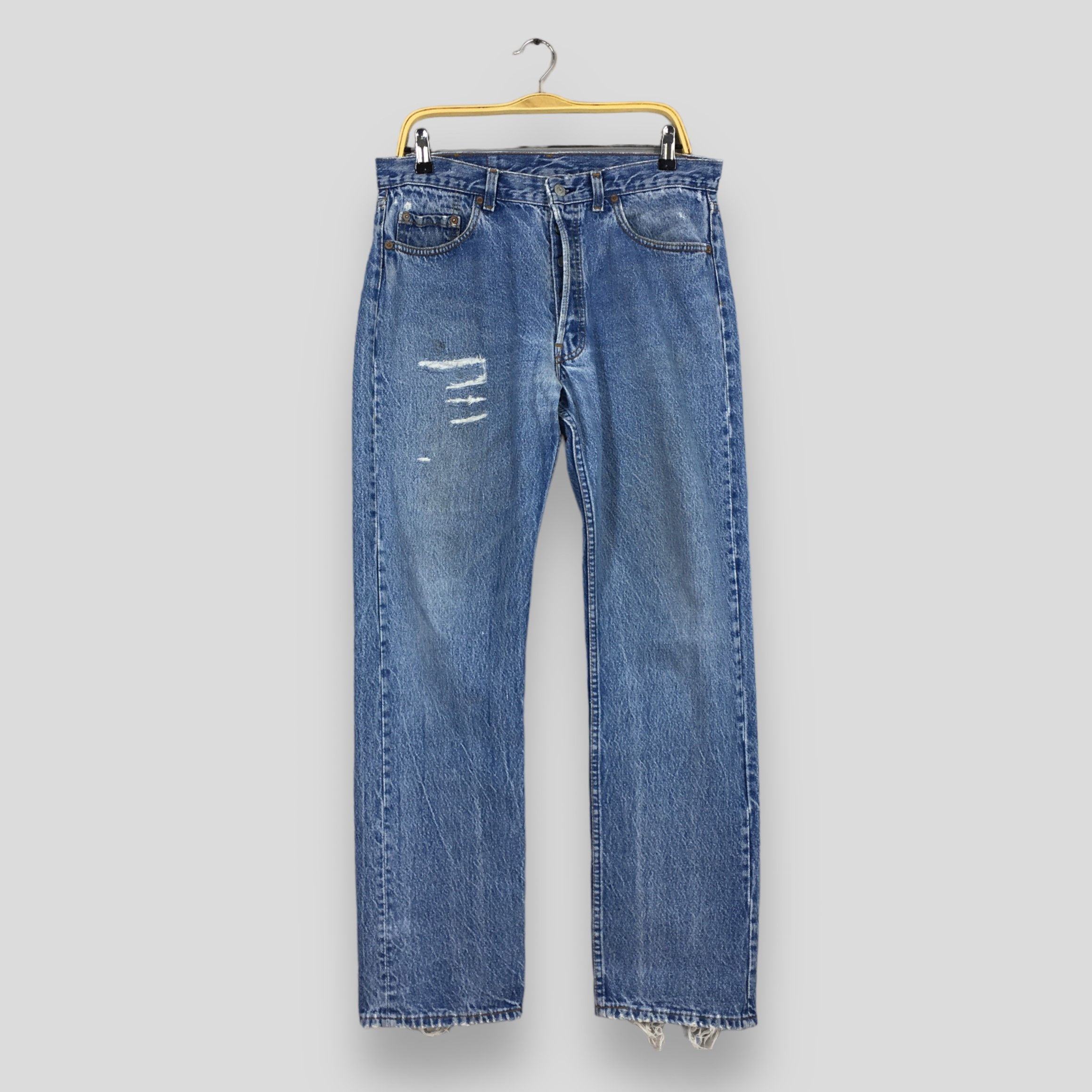 image of Size 32X31 Vintage 90's Levi's 501 Faded Blue Jeans, Men's