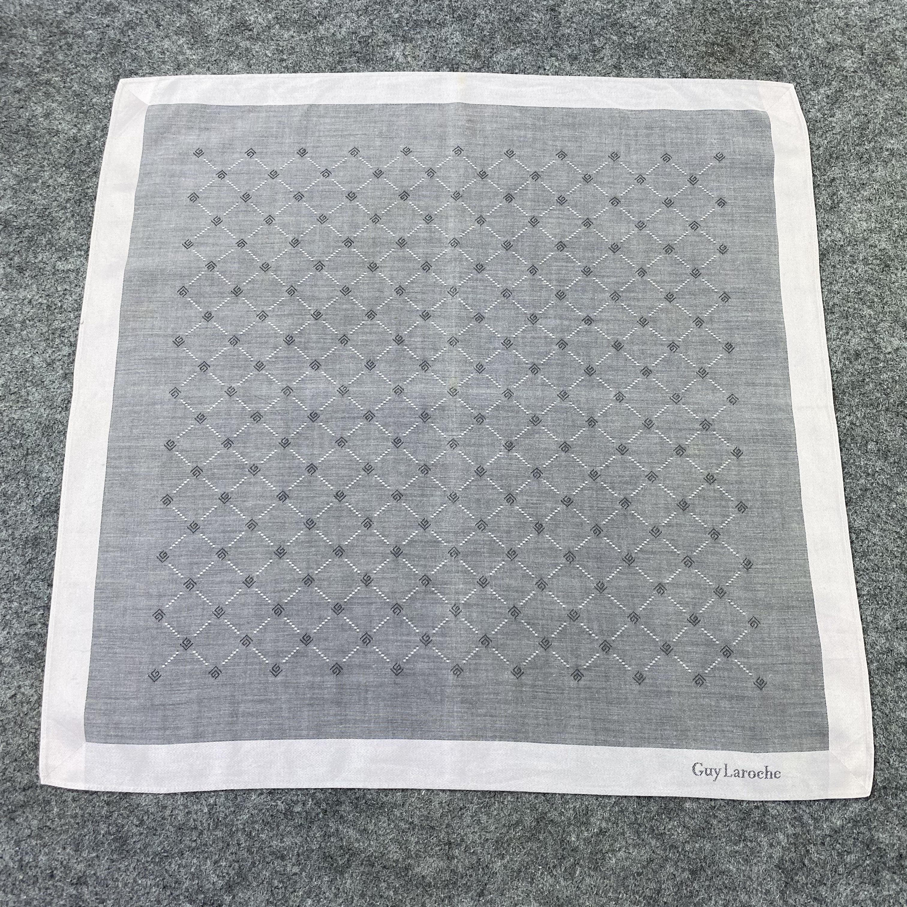 Guy Laroche Guy Laroche Handkerchief / Bandana / Neckerchief-B1537 Size ONE SIZE - 3 Thumbnail
