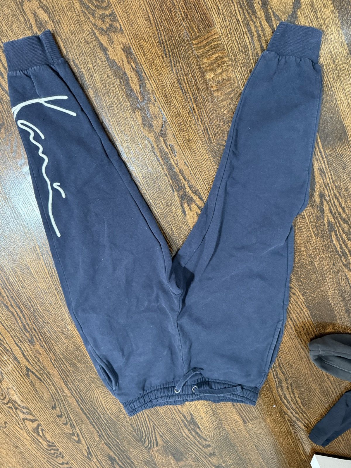 Karl Kani Karl Kani blue sweatpants joggers Size US 32 / EU 48 - 1 Thumbnail