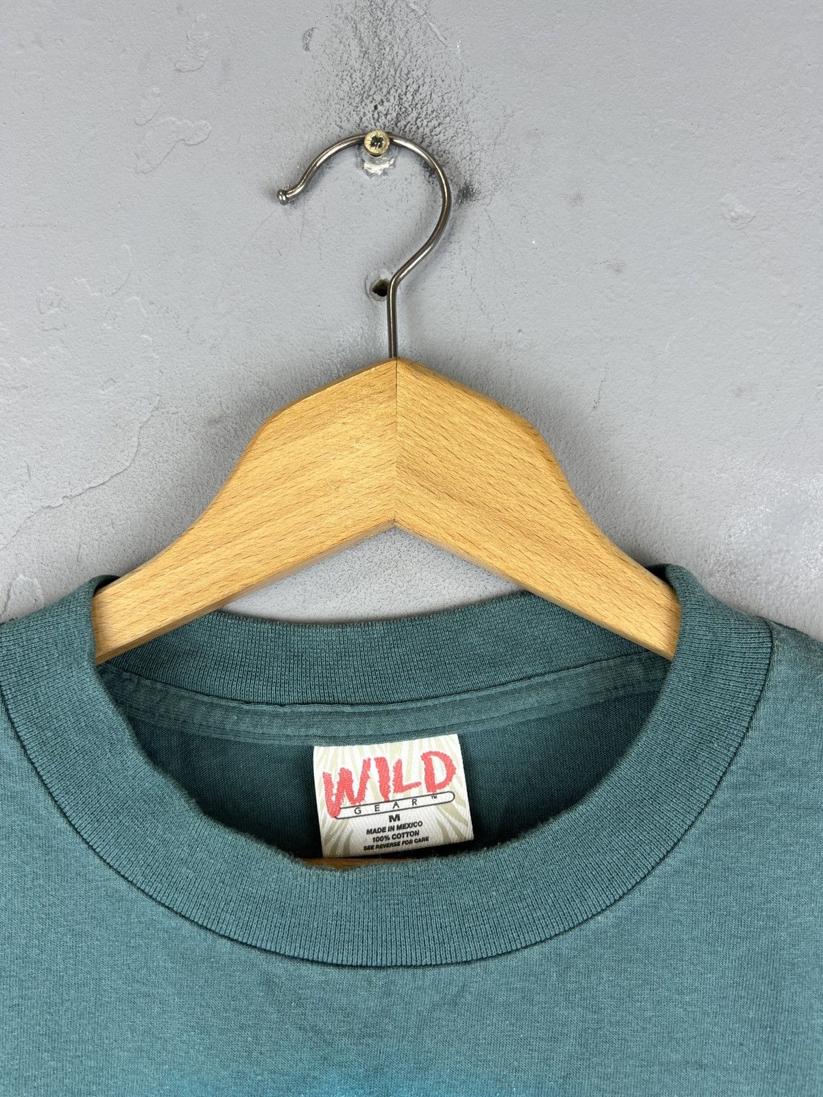 Vintage Vintage 1997 Big Turtle Ocean Wild Oversized tee Size US M / EU 48-50 / 2 - 4 Thumbnail