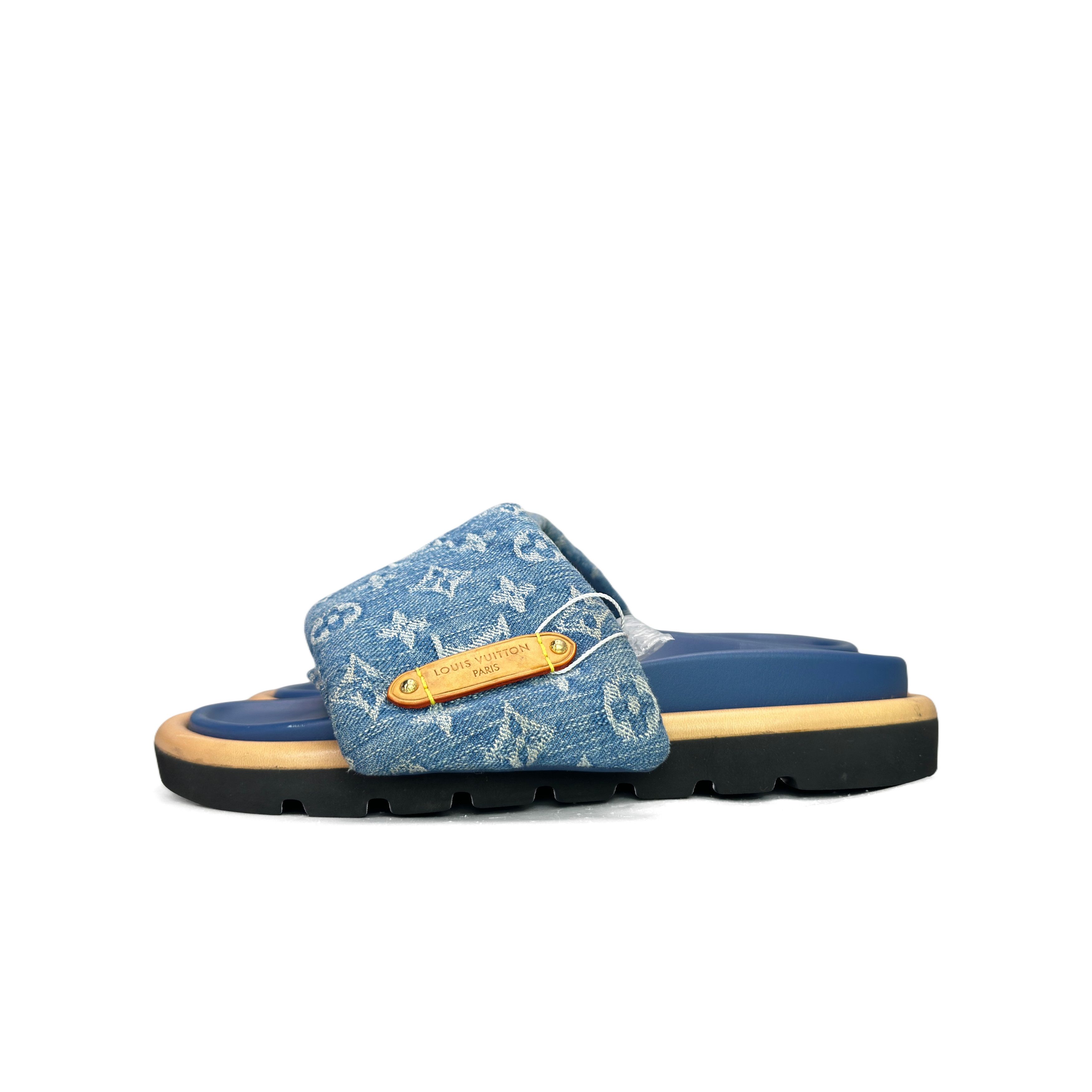 Louis Vuitton Louis Vuitton Monogram Denim Pool Pillow Sandals Size 37 Size US 7 / IT 37 - 1 Thumbnail