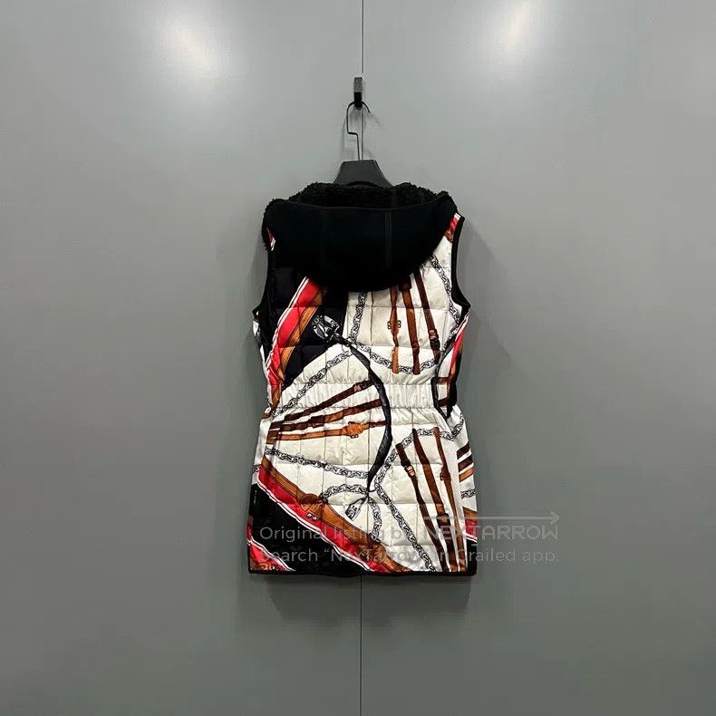 Louis Vuitton Louis Vuitton Color-block chain printed waistcoat vest Size XS / US 0-2 / IT 36-38 - 3 Thumbnail