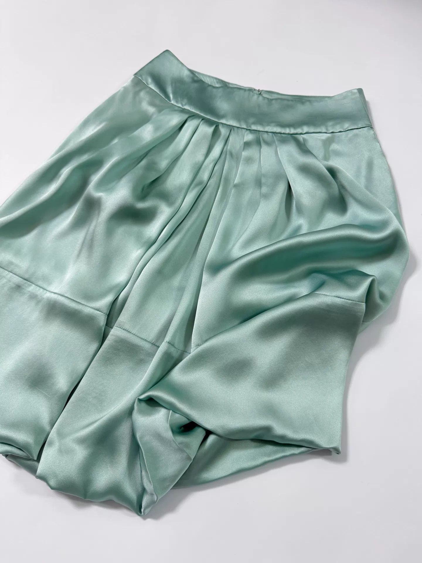 Valentino Valentino 2000s RTW Mint Green Silk Mini Skirt Size 27" / US 4 / IT 40 - 4 Thumbnail