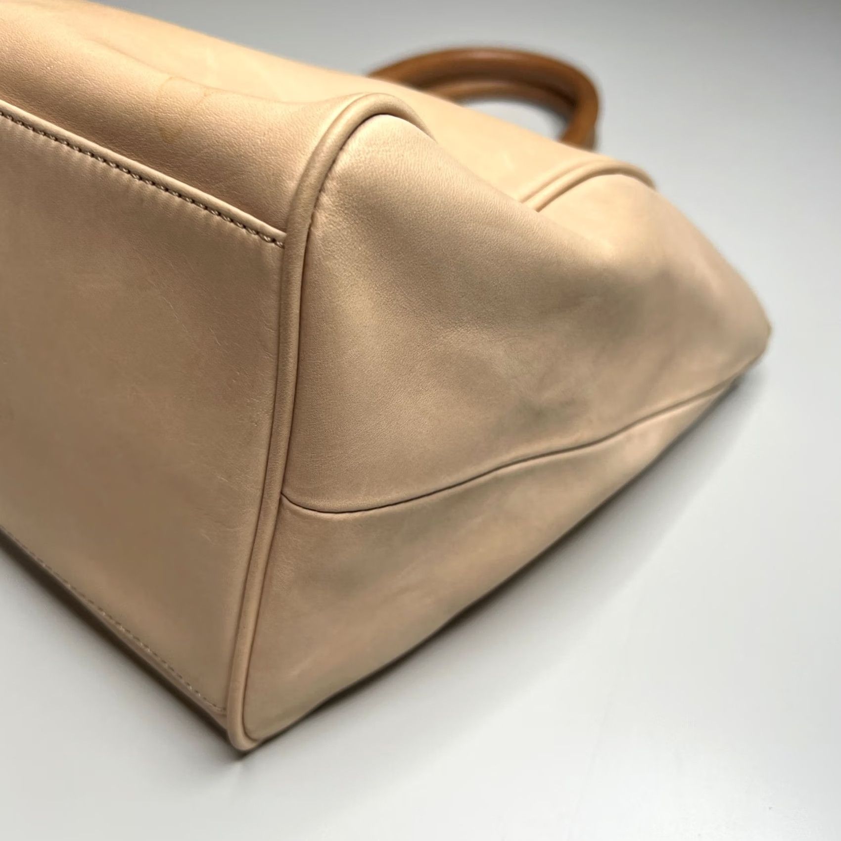 Calvin Klein VINTAGE Calvin Klein Beige Leather Satchel Tote Bag Gold Hardware Structured Large Purse Size ONE SIZE - 7 Thumbnail
