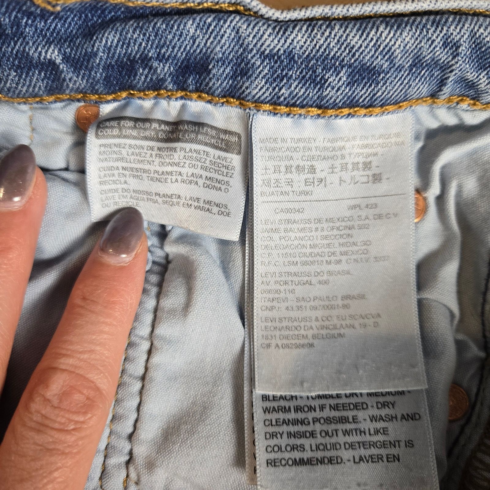 Levi's 2018 Levi's Ribcage Straight big E 27 button fly distressed Size 27" / US 4 / IT 40 - 3 Thumbnail
