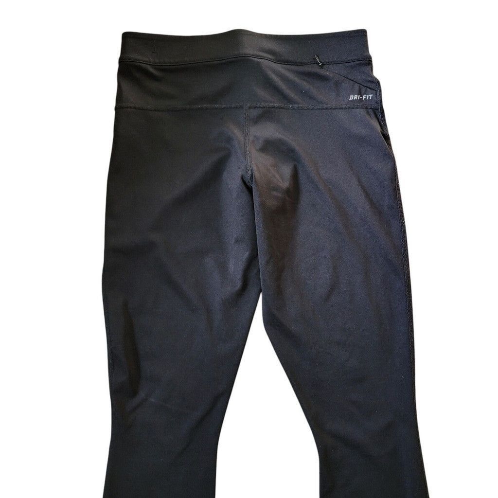 Nike Nike Capri Yoga Pants Women’s. Size Small. Excellent Cond Size 24" / US 00 / IT 34 - 5 Thumbnail