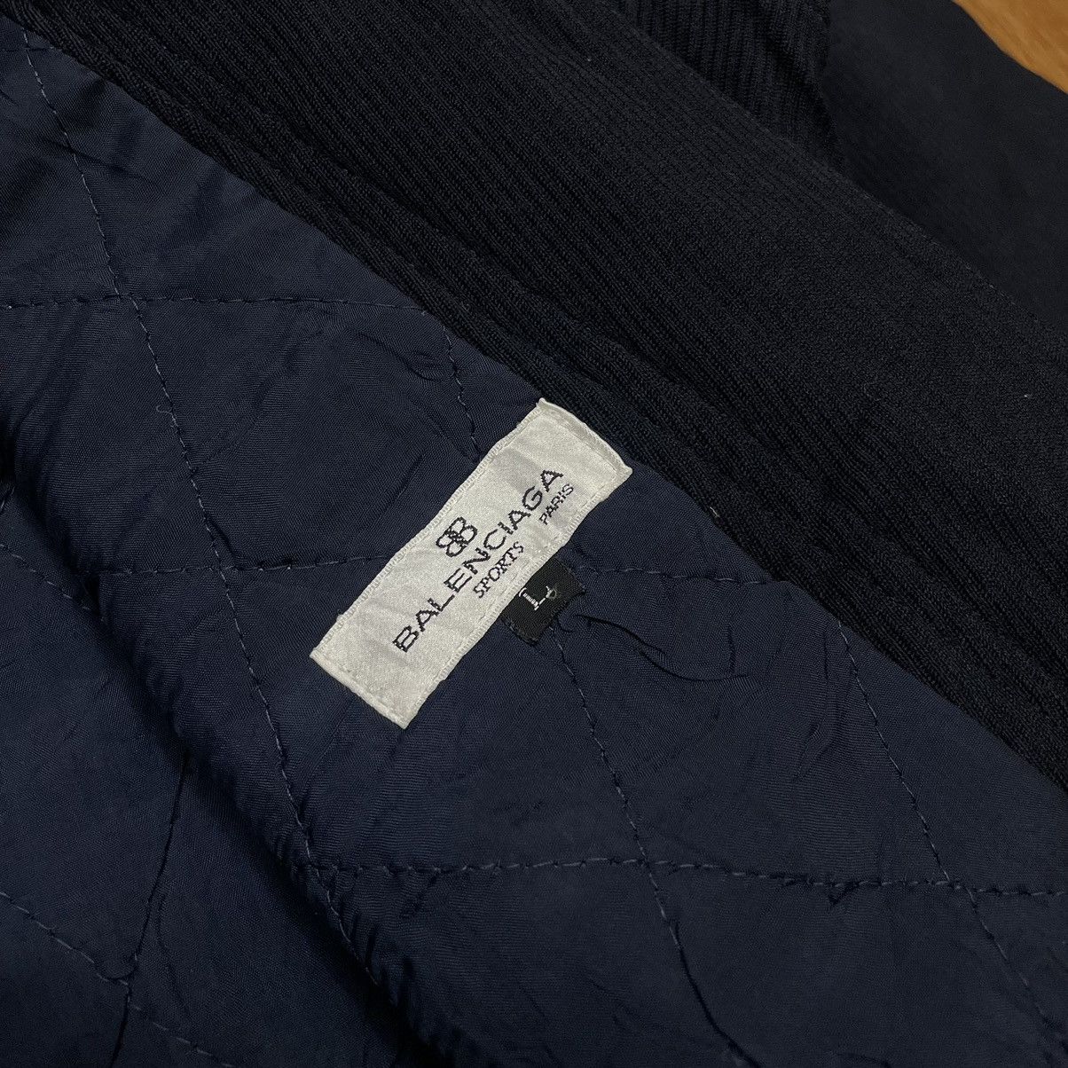 Balenciaga Vintage Balenciaga Wool Warm Bomber Jacket Size US L / EU 52-54 / 3 - 7 Thumbnail