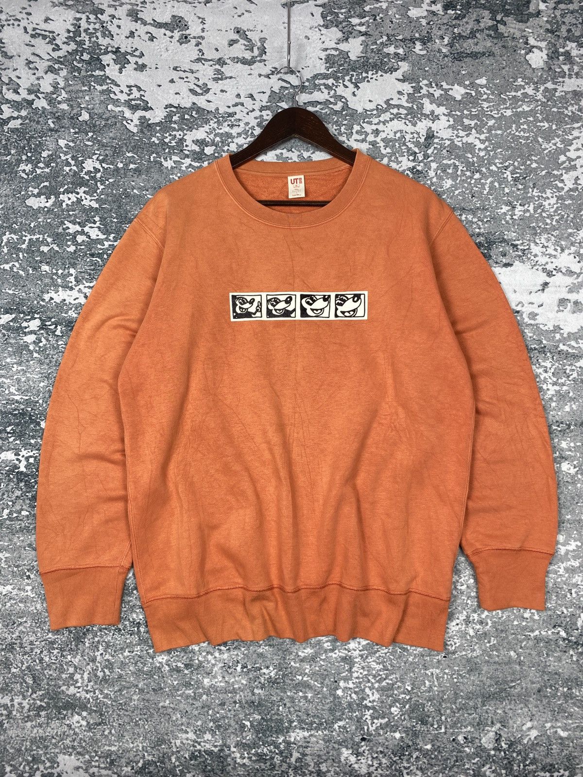 Keith Haring × Mickey Mouse × Uniqlo Vintage Uniqlo Mickey Mouse x Keith Haring Sweatshirts Size US XL / EU 56 / 4 - 1 Thumbnail