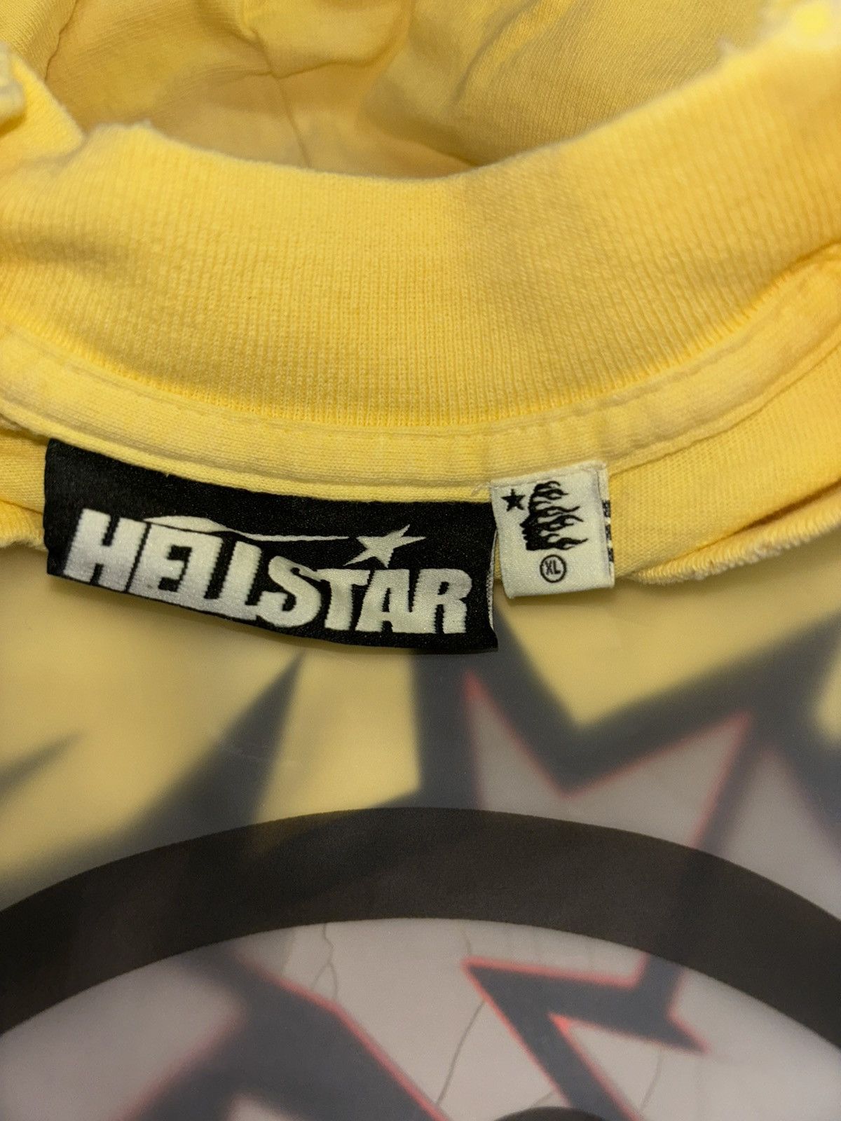 HELLSTAR Hellstar Yellow Crack Print Tee Size US XL / EU 56 / 4 - 3 Thumbnail