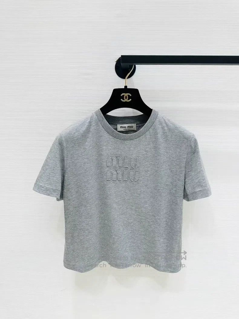 Miu Miu Miu Miu Size S Logo logo round neck short sleeve Size S / US 4 / IT 40 - 1 Thumbnail