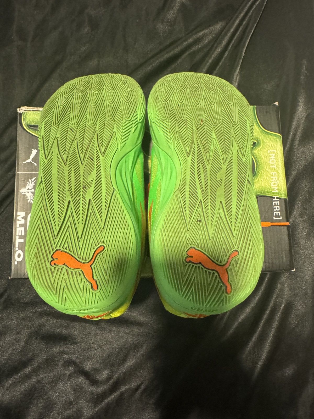 Puma Melo 2.0 SLIME RARE Size US 7 / EU 40 - 3 Thumbnail