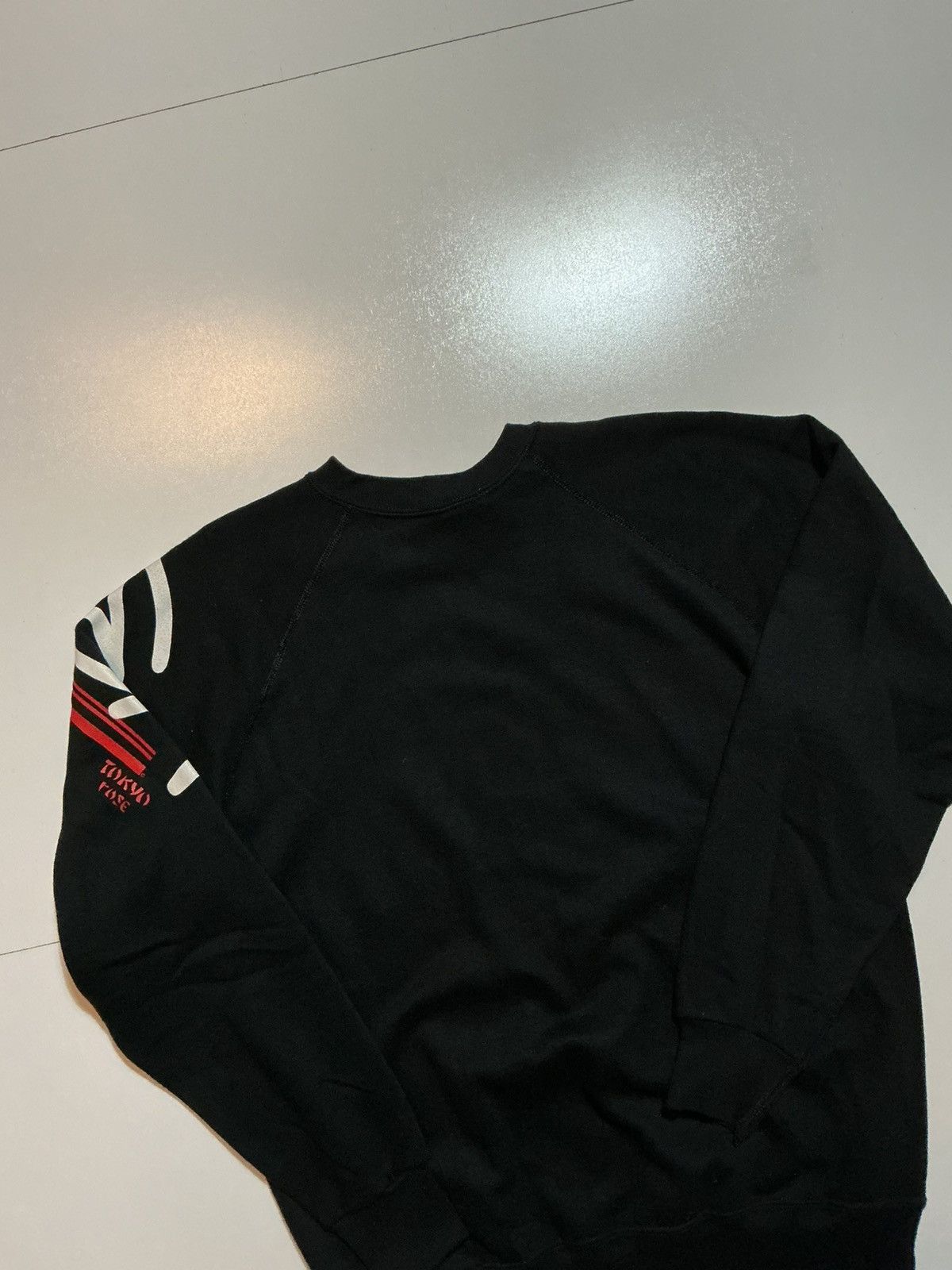 Vintage Vintage 80s Tokyo Rose USA Made In USA Pullover Sweatshirt Size US L / EU 52-54 / 3 - 4 Thumbnail