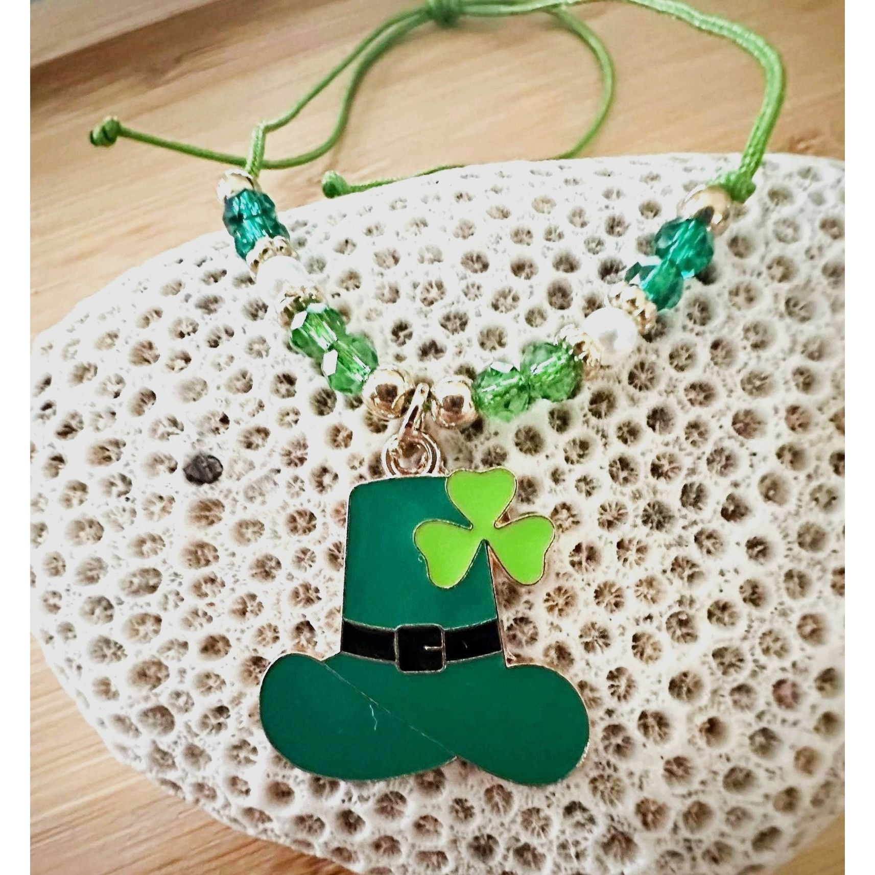 Handmade St Patricks Day Knotted String Beaded Bracelet Leprechaun Ha Size ONE SIZE - 8 Thumbnail