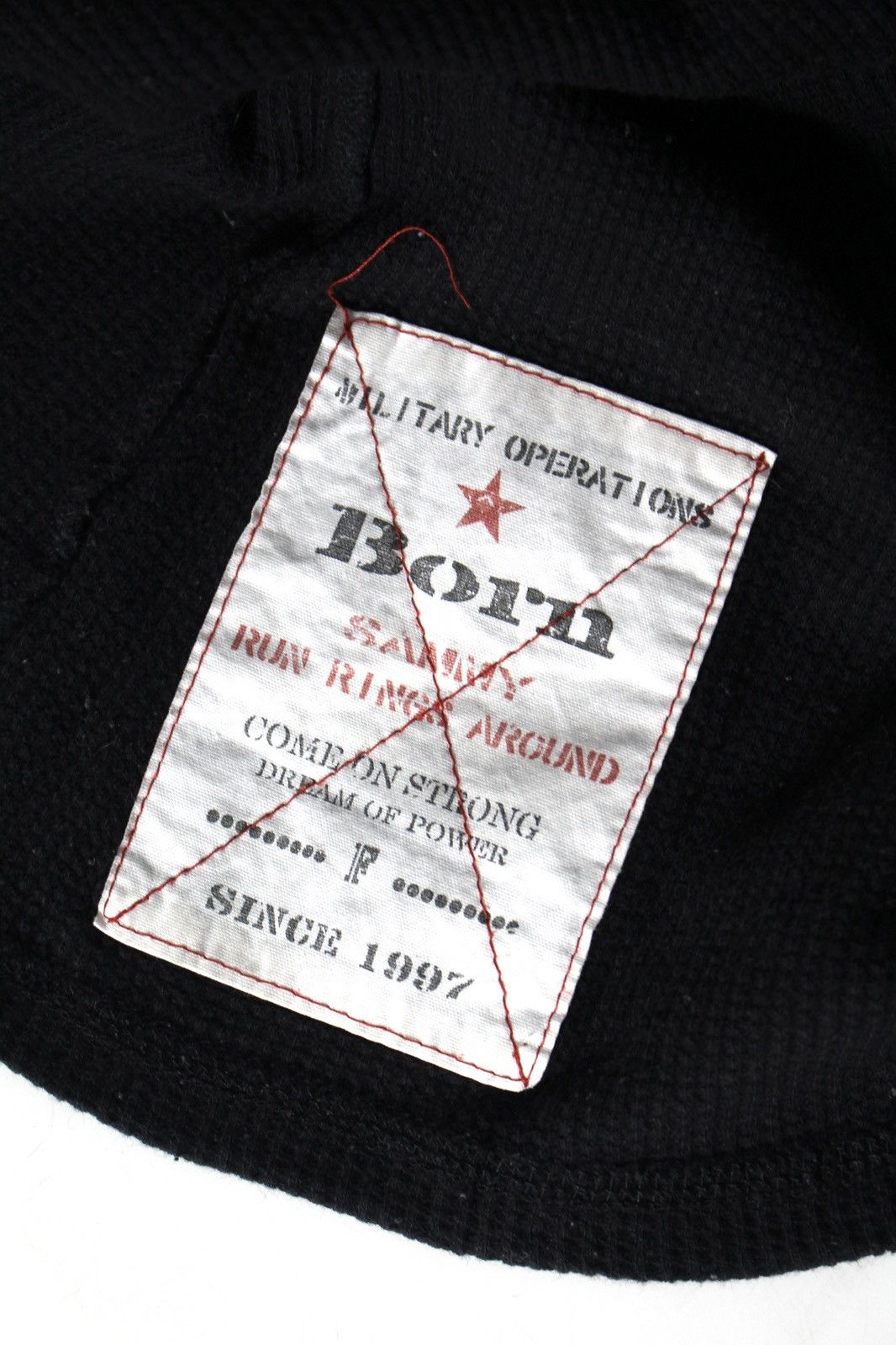 Japanese Brand 2000S OLD BETTY’S “UTILITY POCKET” WAFFLE HENLEY Size S / US 4 / IT 40 - 5 Thumbnail