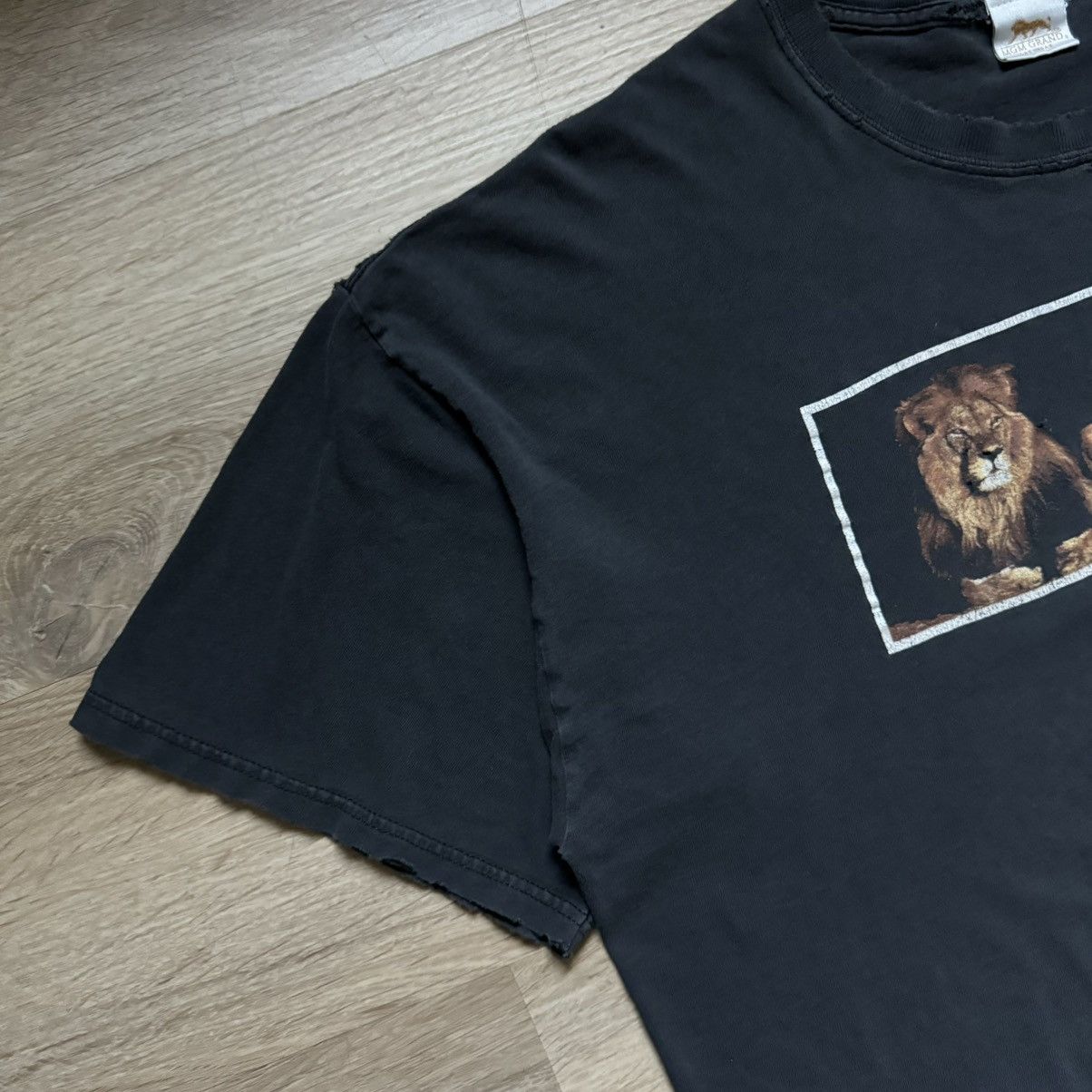 Vintage MGM GRAND Lion Habitat Tee Size US XL / EU 56 / 4 - 5 Thumbnail