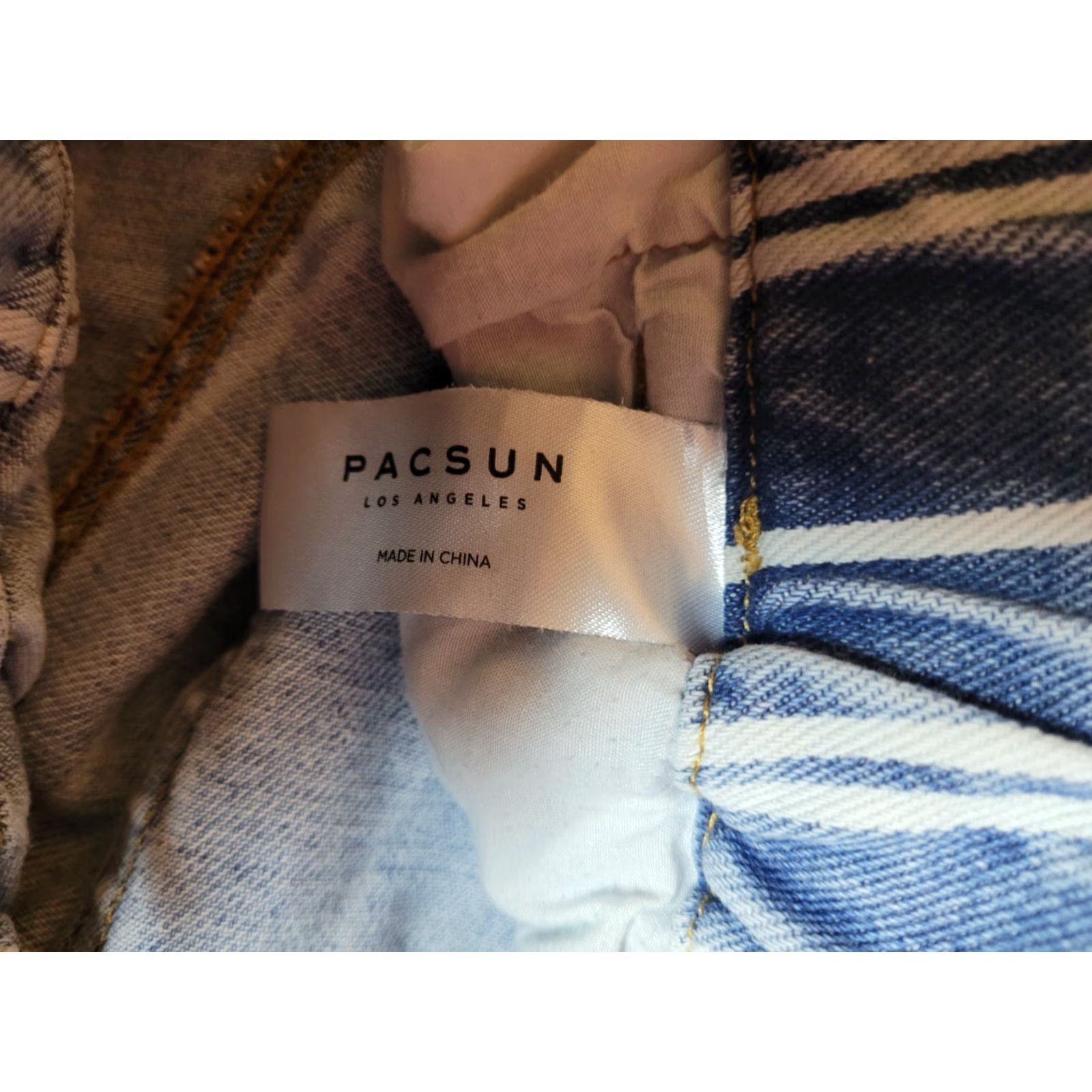 Pacsun Pacsun Women's Small Mom Striped High Rise Elastic Waist Denim Shorts Size 32" / US 10 / IT 46 - 4 Thumbnail