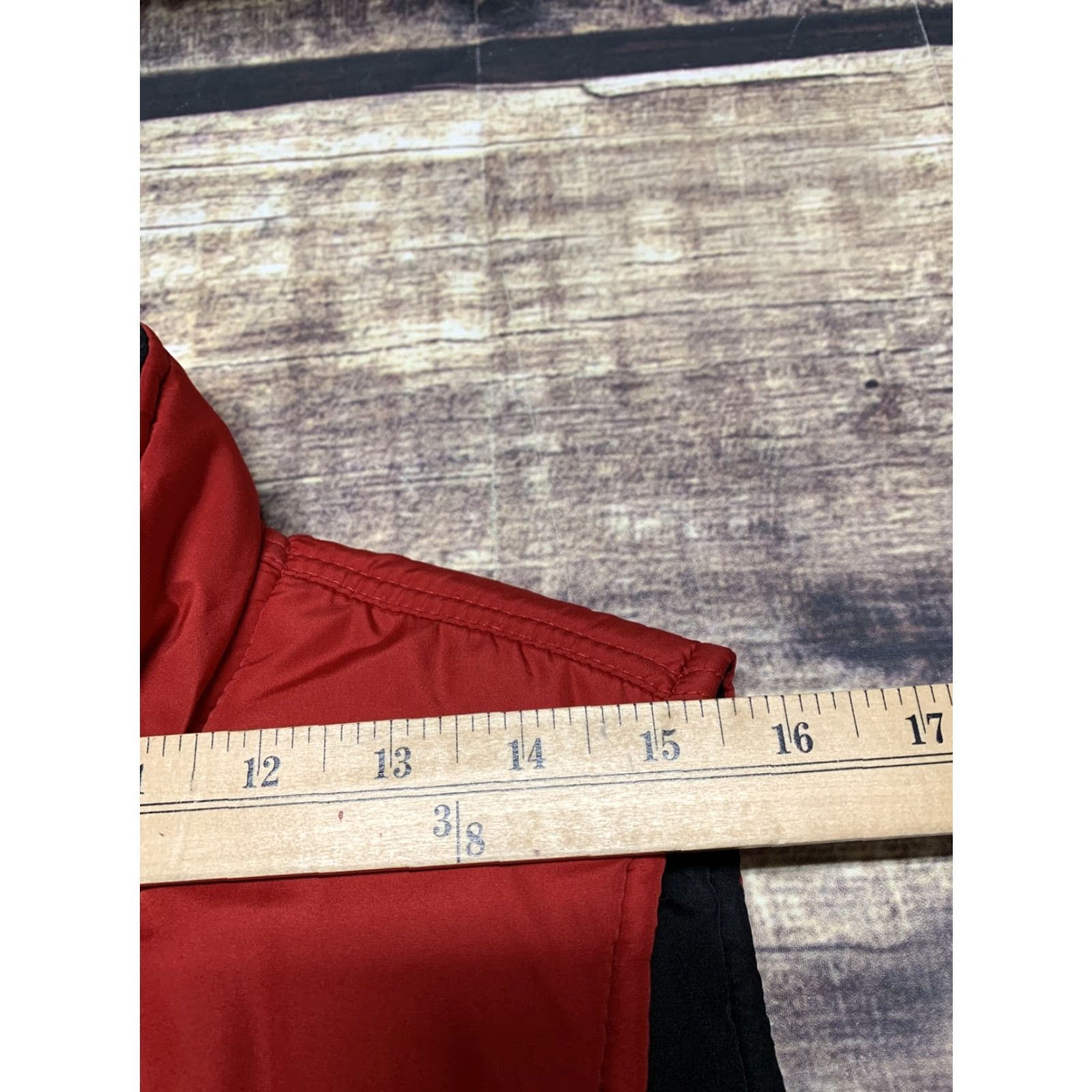 Vintage Winter Quilted Vest Mens Large Red Size Large Warm Pockets Adjustable Waist Size US L / EU 52-54 / 3 - 4 Thumbnail