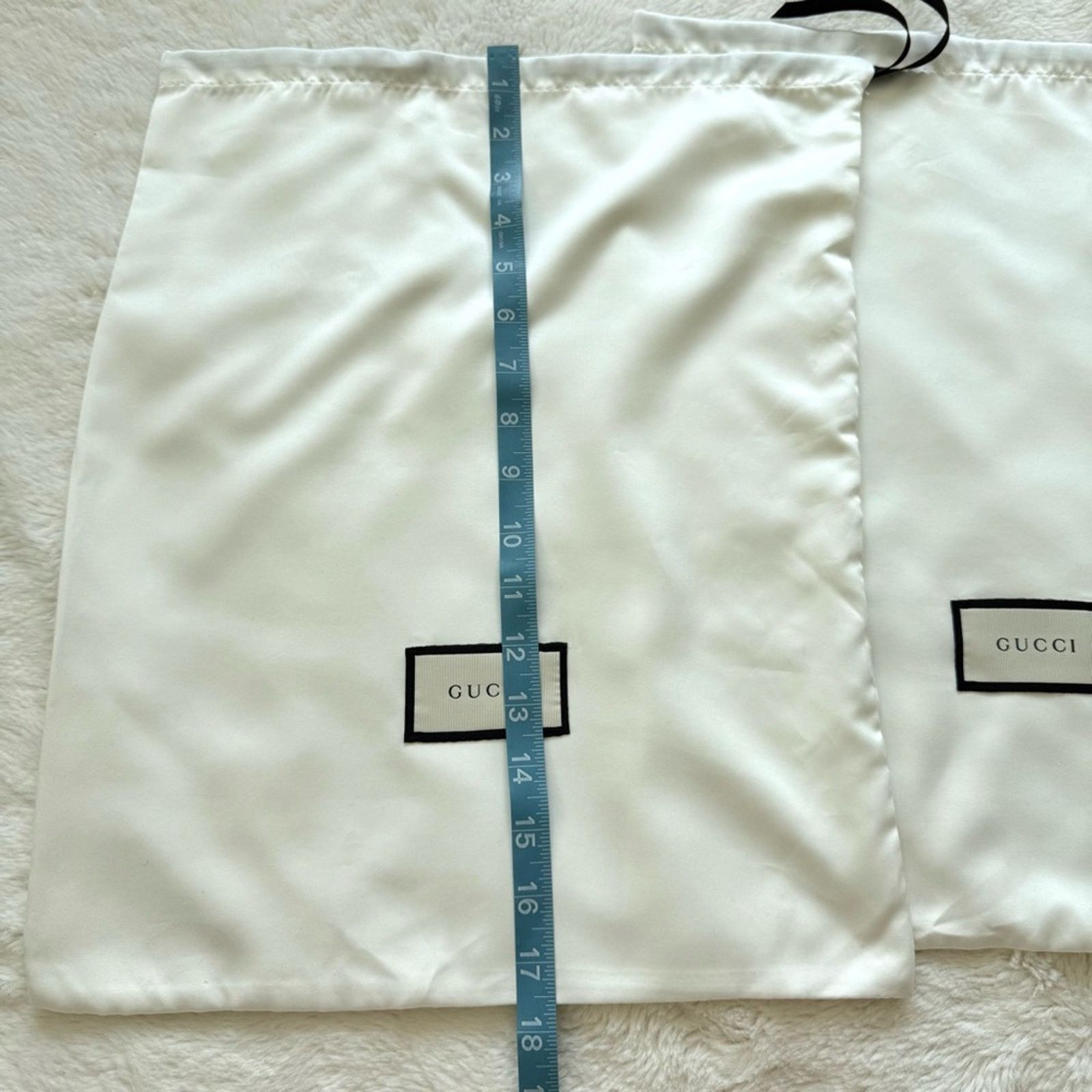 Gucci NEW!!! Gucci dust bags for shoes Authentic Size ONE SIZE - 2 Thumbnail