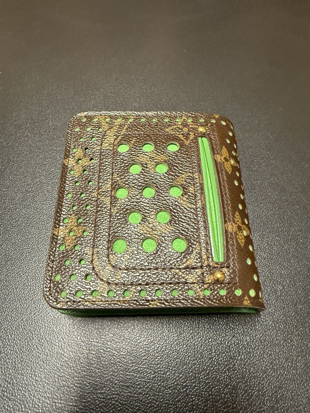 Louis Vuitton Louis Vuitton Monogram Perforated Green Zip Compact Wallet Size ONE SIZE - 3 Thumbnail