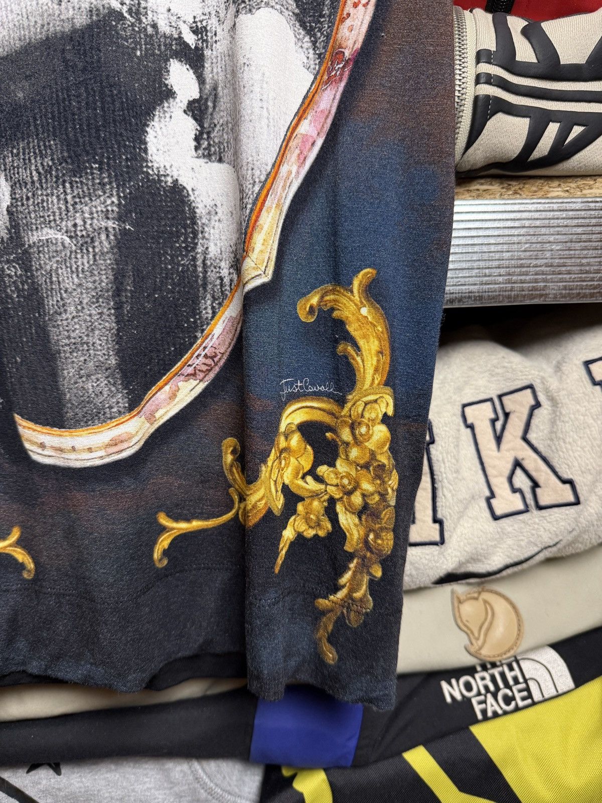 Just Cavalli Just Cavalli Tee T Shirt Over Print Size US S / EU 44-46 / 1 - 5 Thumbnail
