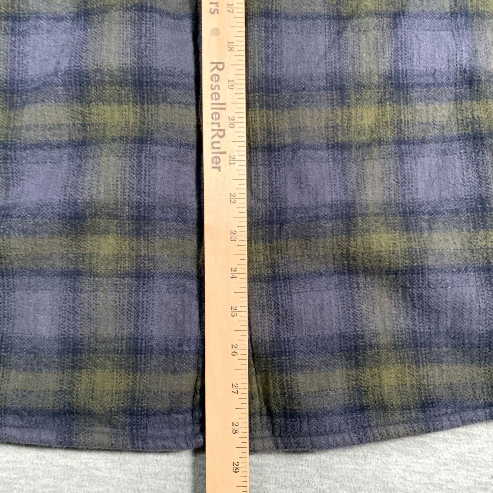 Globe Globe Wanderer Shacket Shirt Mens XL Blue Green Plaid Button Up Size US XL / EU 56 / 4 - 7 Thumbnail