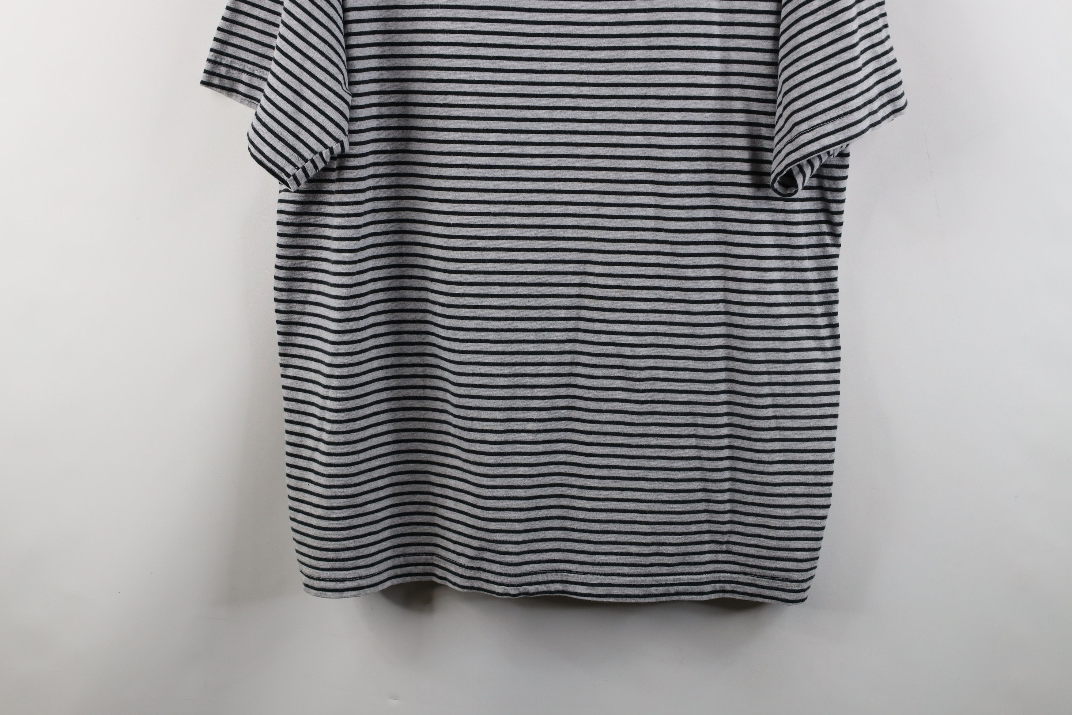Vintage Vintage 90s Streetwear Striped Short Sleeve T-Shirt Gray Size US XXL / EU 58 / 5 - 3 Thumbnail