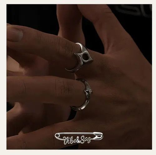 Jewelry Silver Geometric Modern Rings, Unique Statement Jewelry Size ONE SIZE - 5 Thumbnail